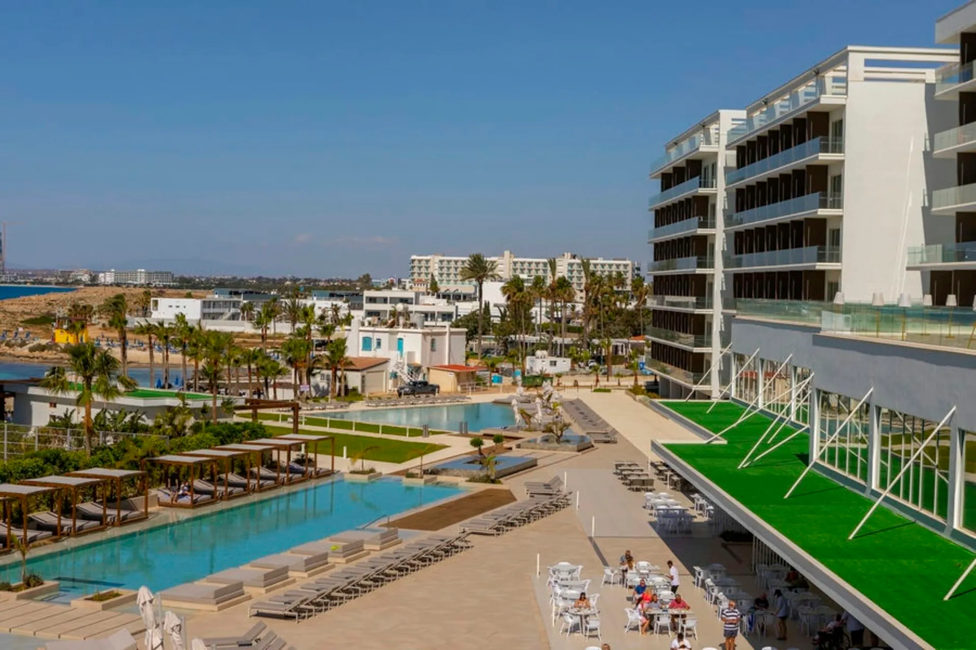 Chrysomare Beach Hotel and Resort - pool