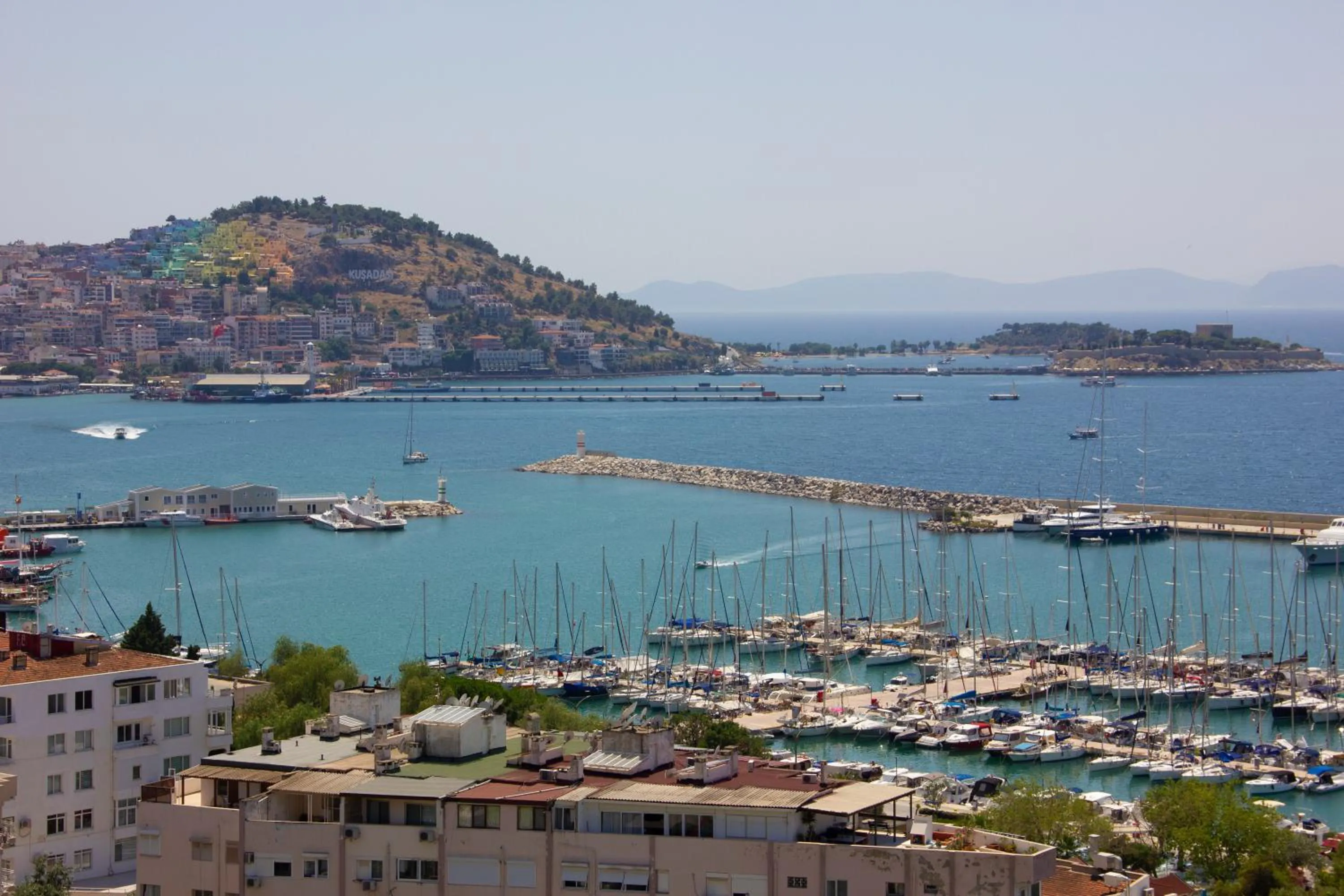 Suhan Seaport Hotel - location