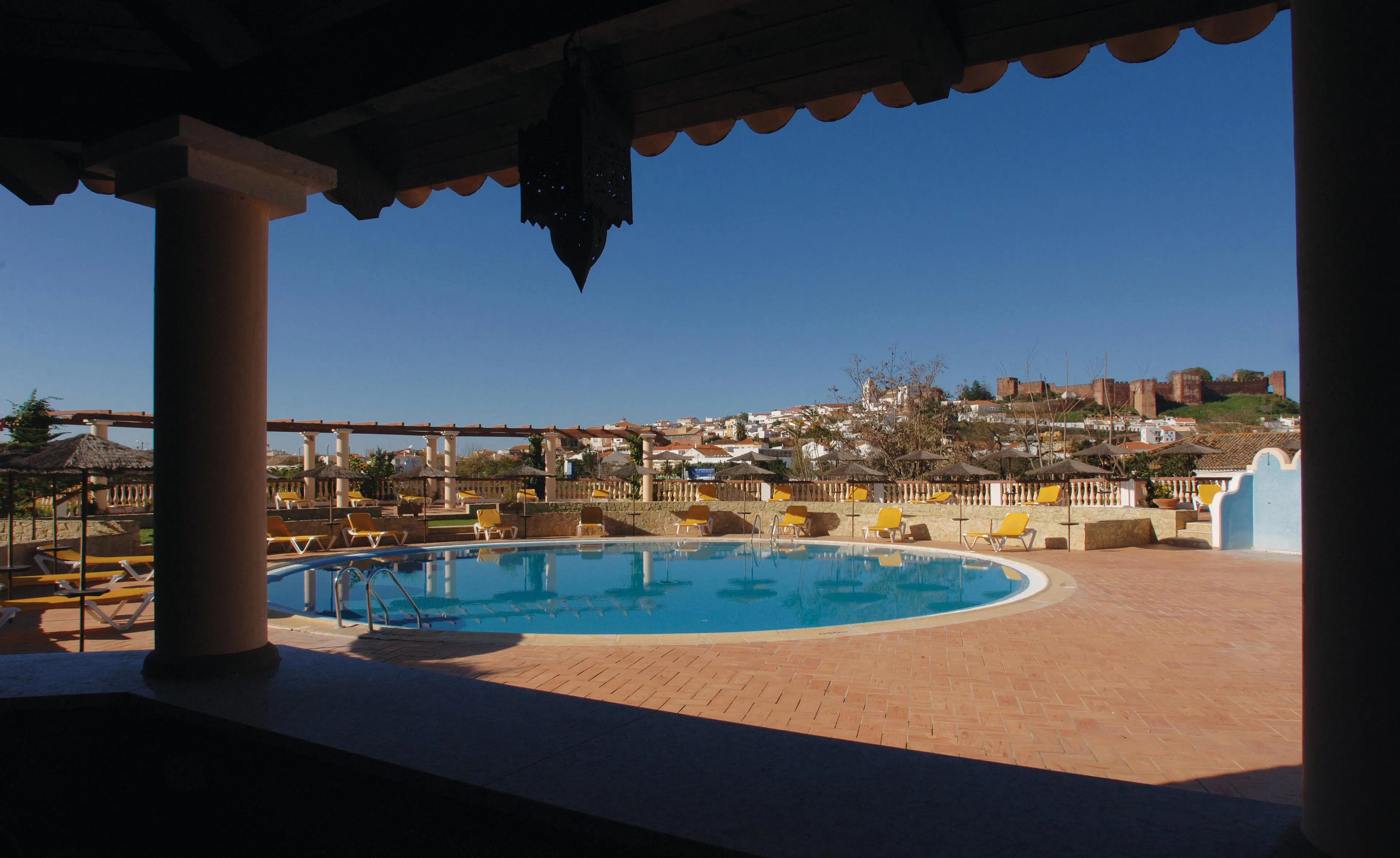 Colina dos Mouros - pool