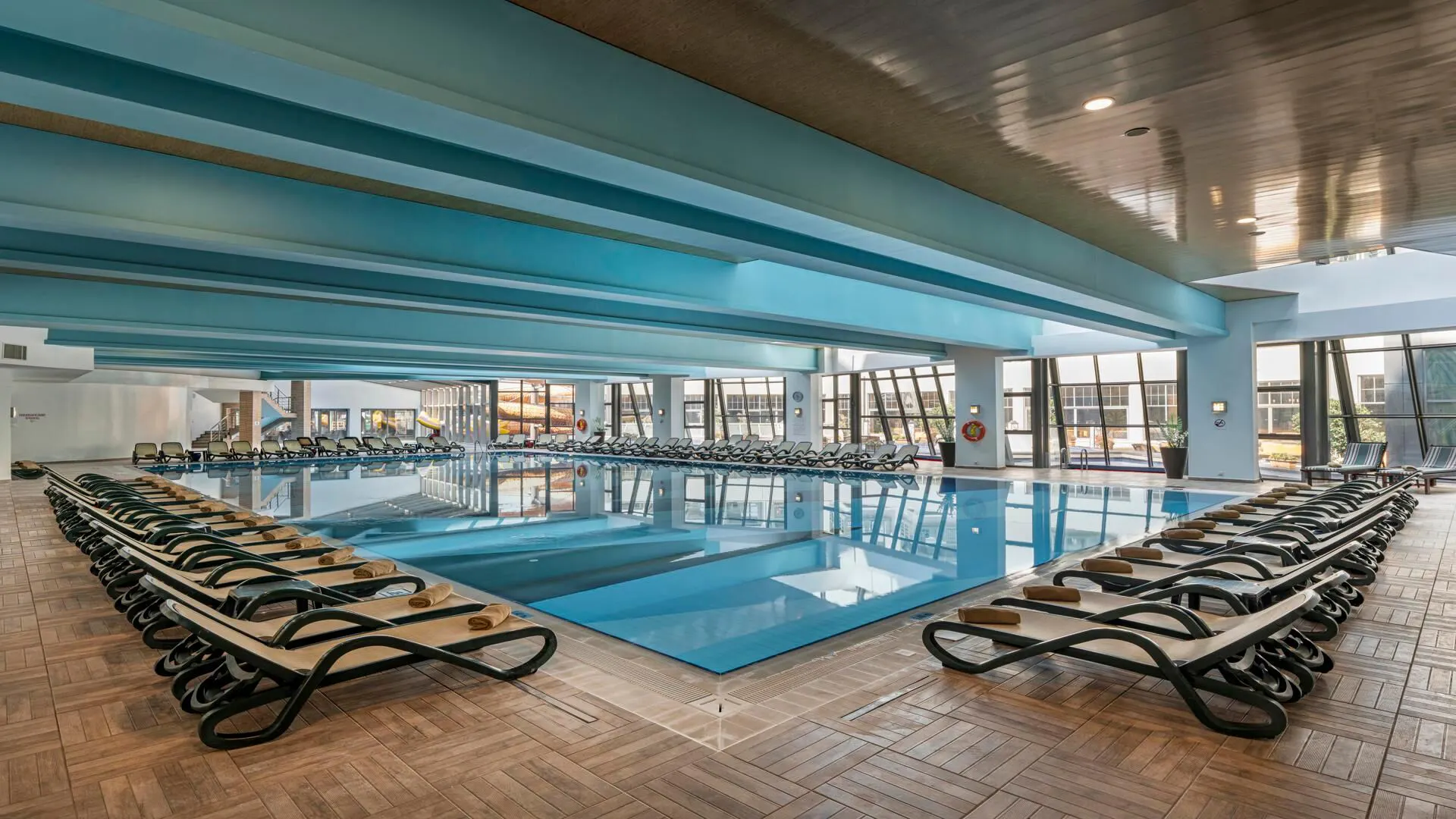 Limak Lara Deluxe Hotel & Resort - pool