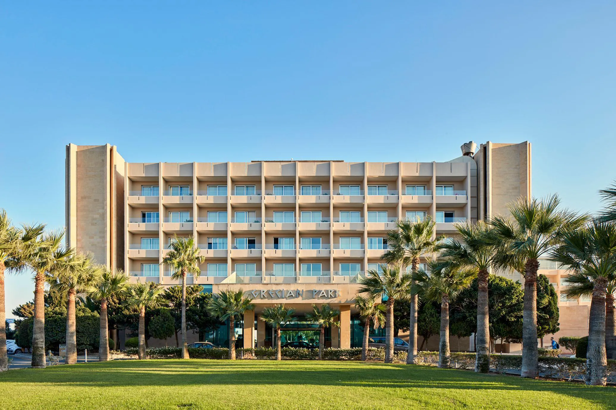Grecian Park Hotel - exterior