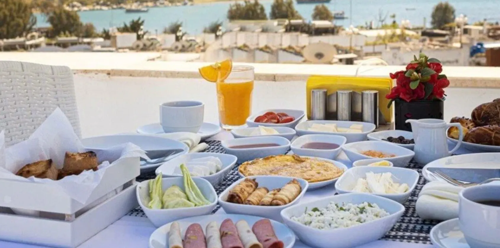 Hola Bodrum Otel - foodAndBeverage