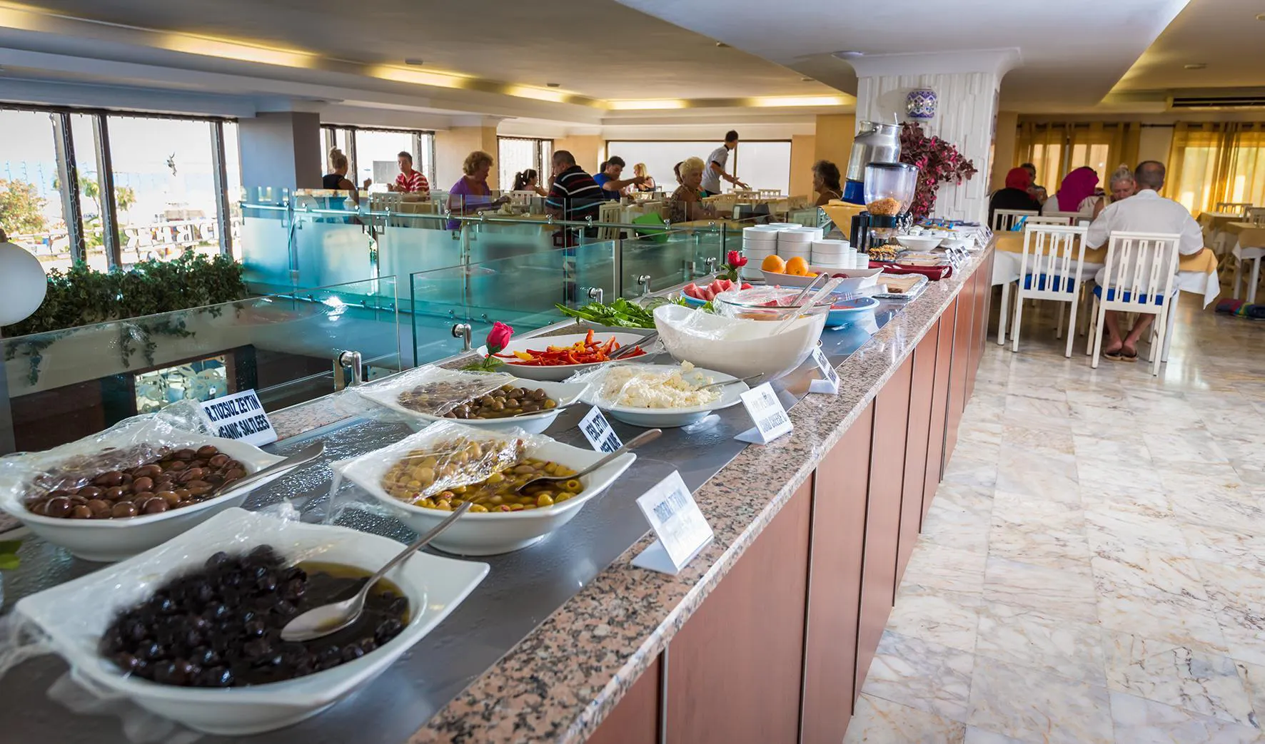 Derici Hotel - foodAndBeverage