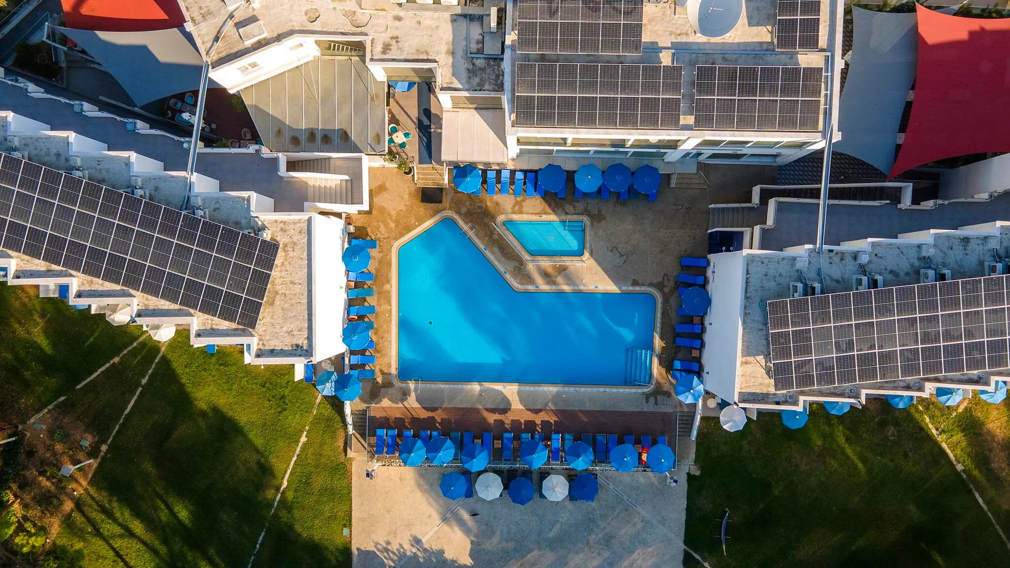 Park Beach Hotel - pool