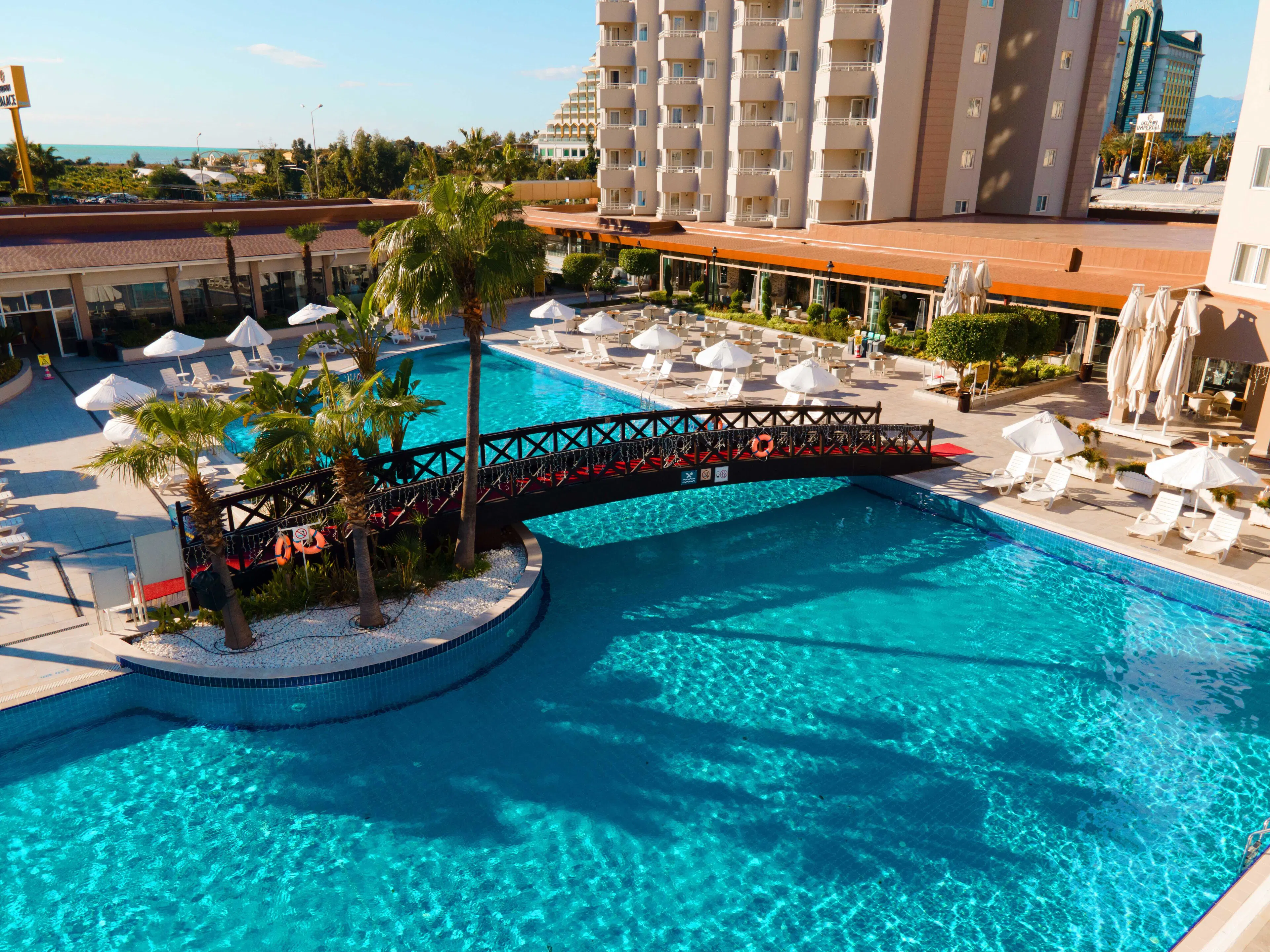 Grand Park Lara - pool
