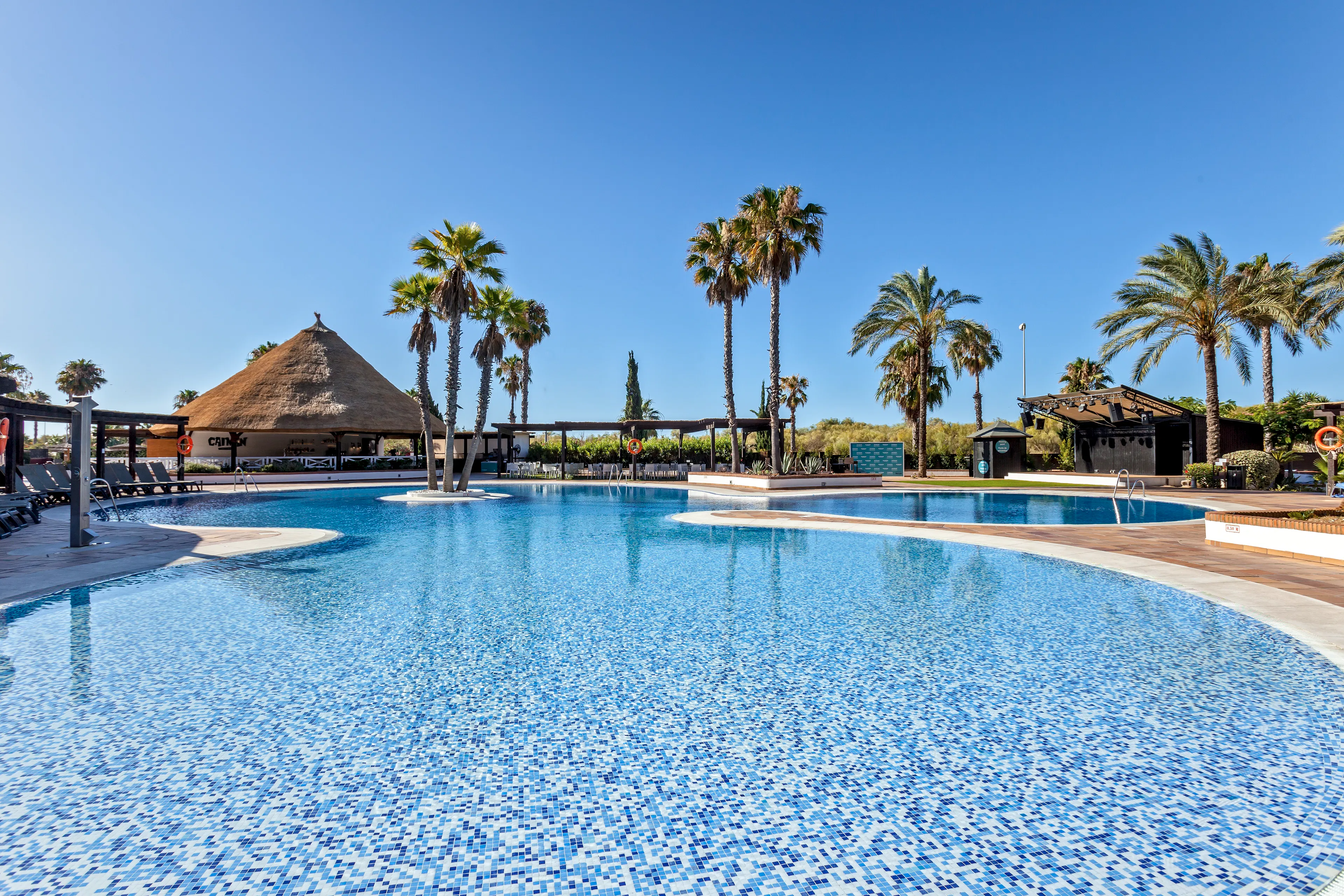 SMY Isla Cristina - pool