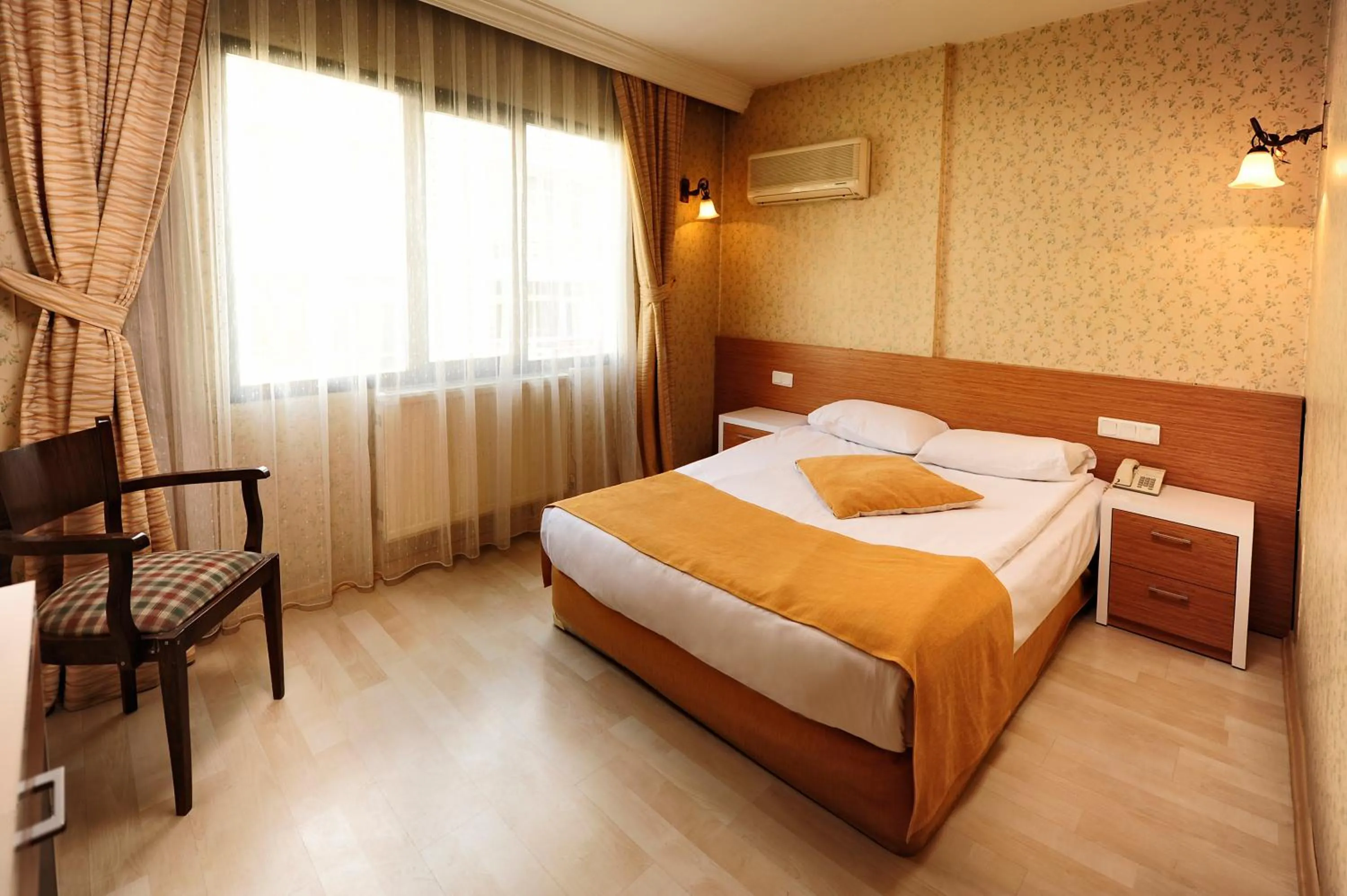 Üstün Alsancak - rooms