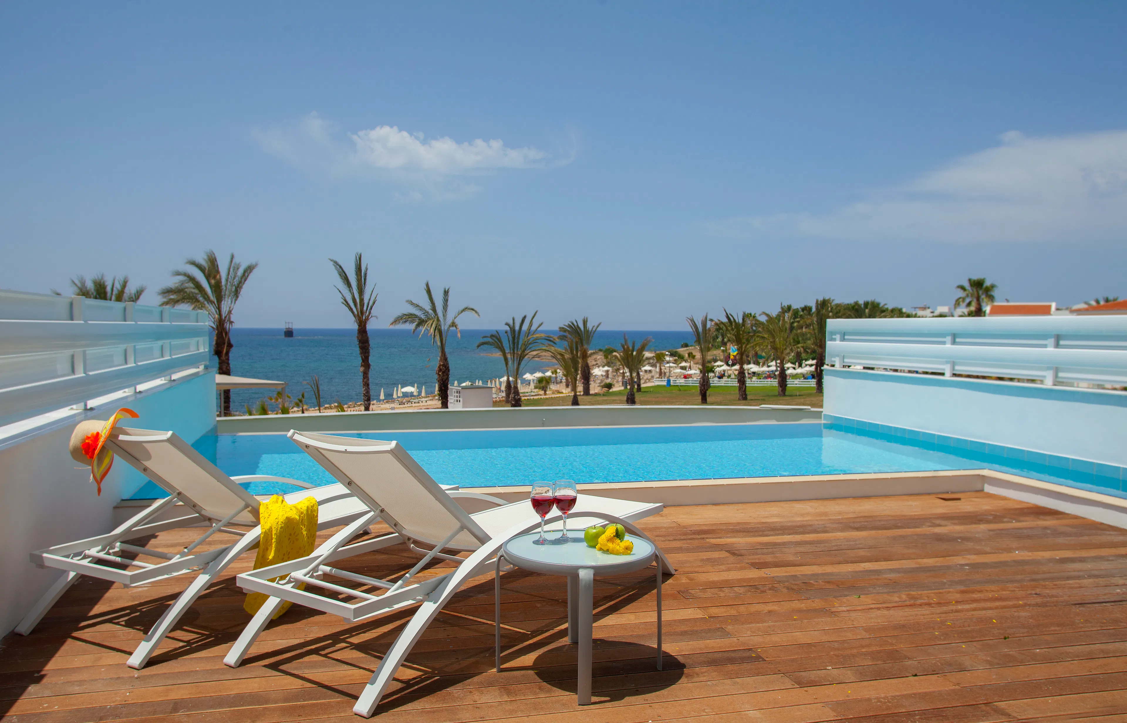 King Evelthon Beach Hotel and Resort - pool