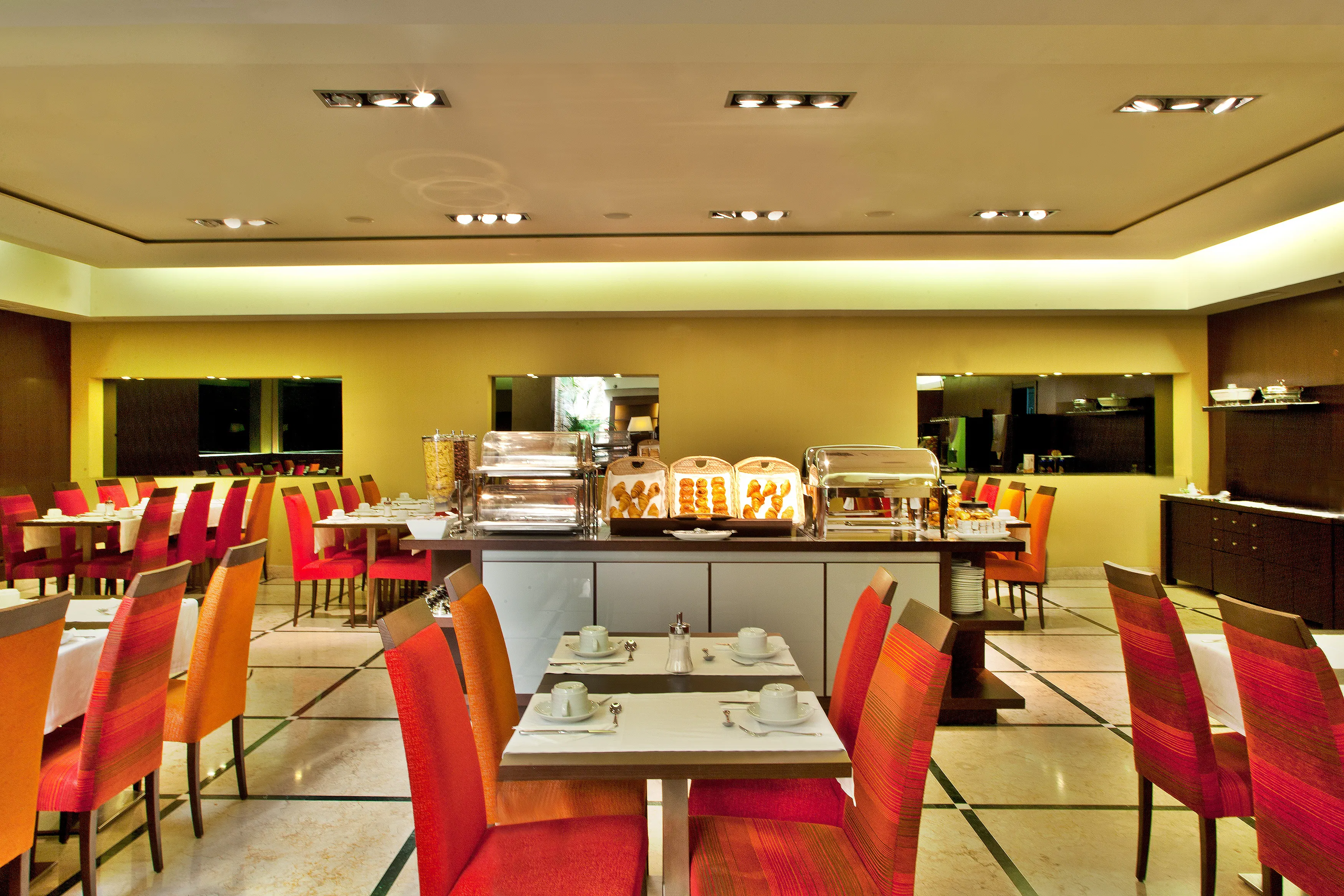 Turim Iberia Hotel - foodAndBeverage