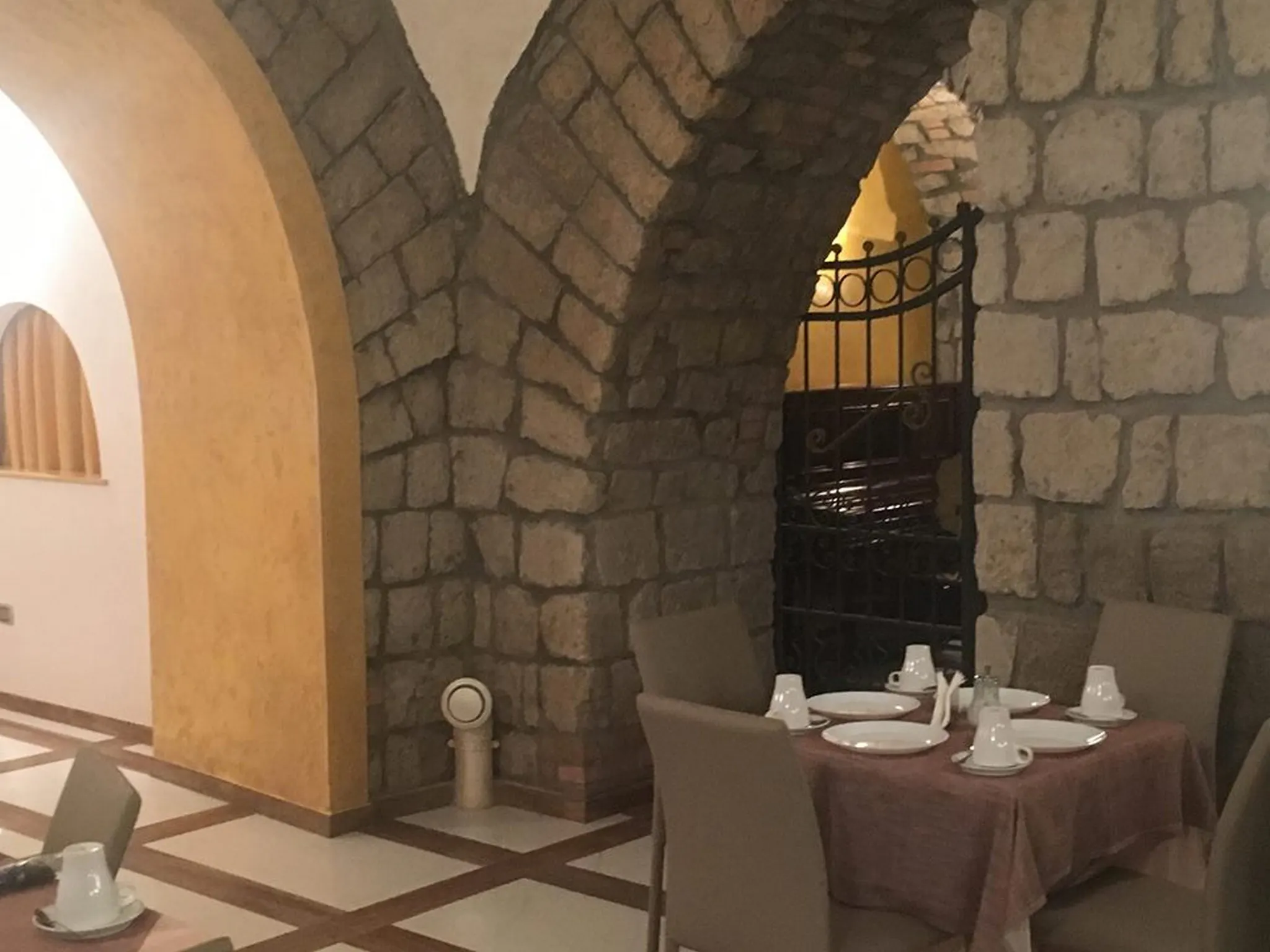 La Pace - foodAndBeverage