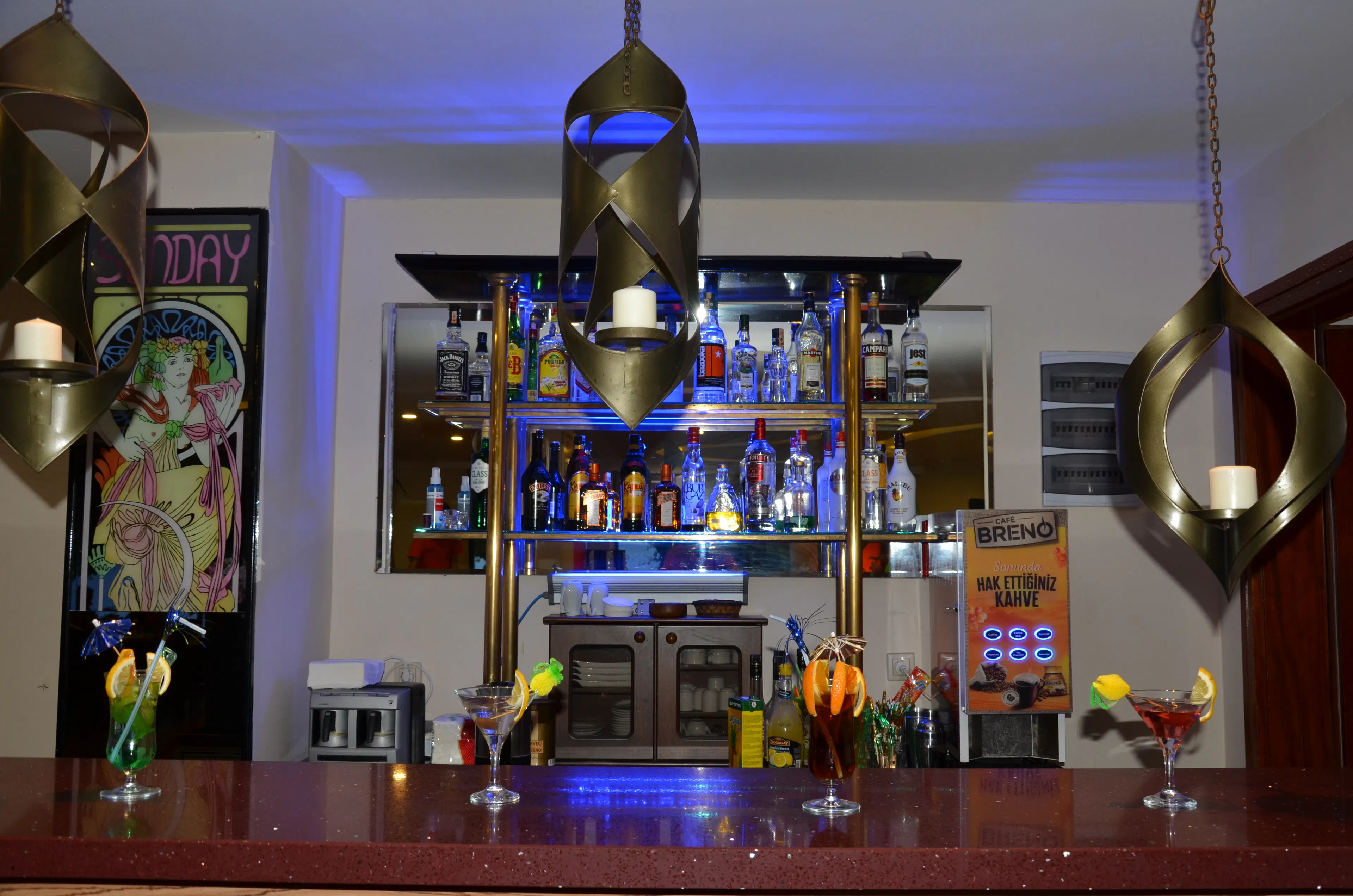 Sunday Beach Hotel - foodAndBeverage