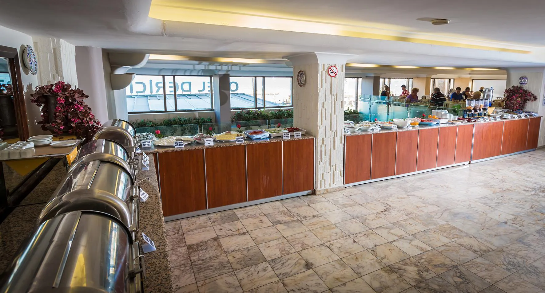 Derici Hotel - foodAndBeverage
