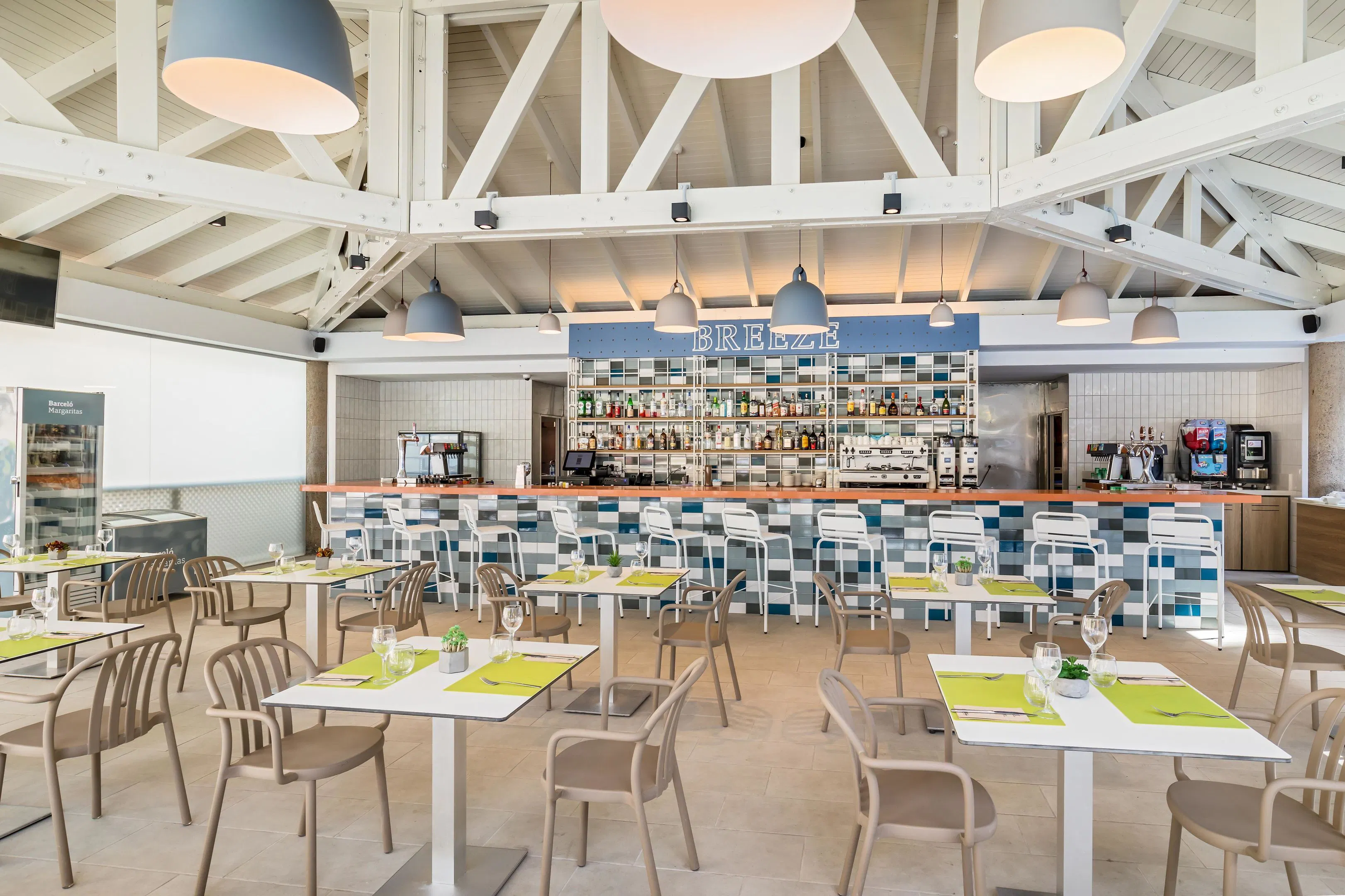 Barcelo Margaritas Royal Level - foodAndBeverage