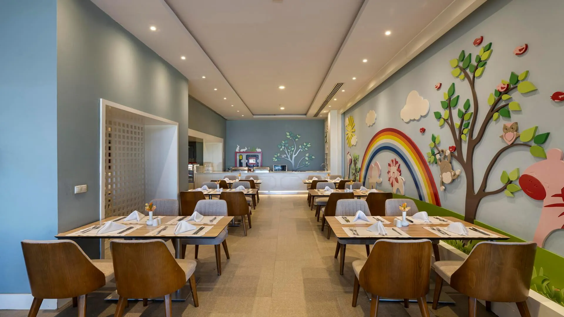 Limak Lara Deluxe Hotel & Resort - foodAndBeverage