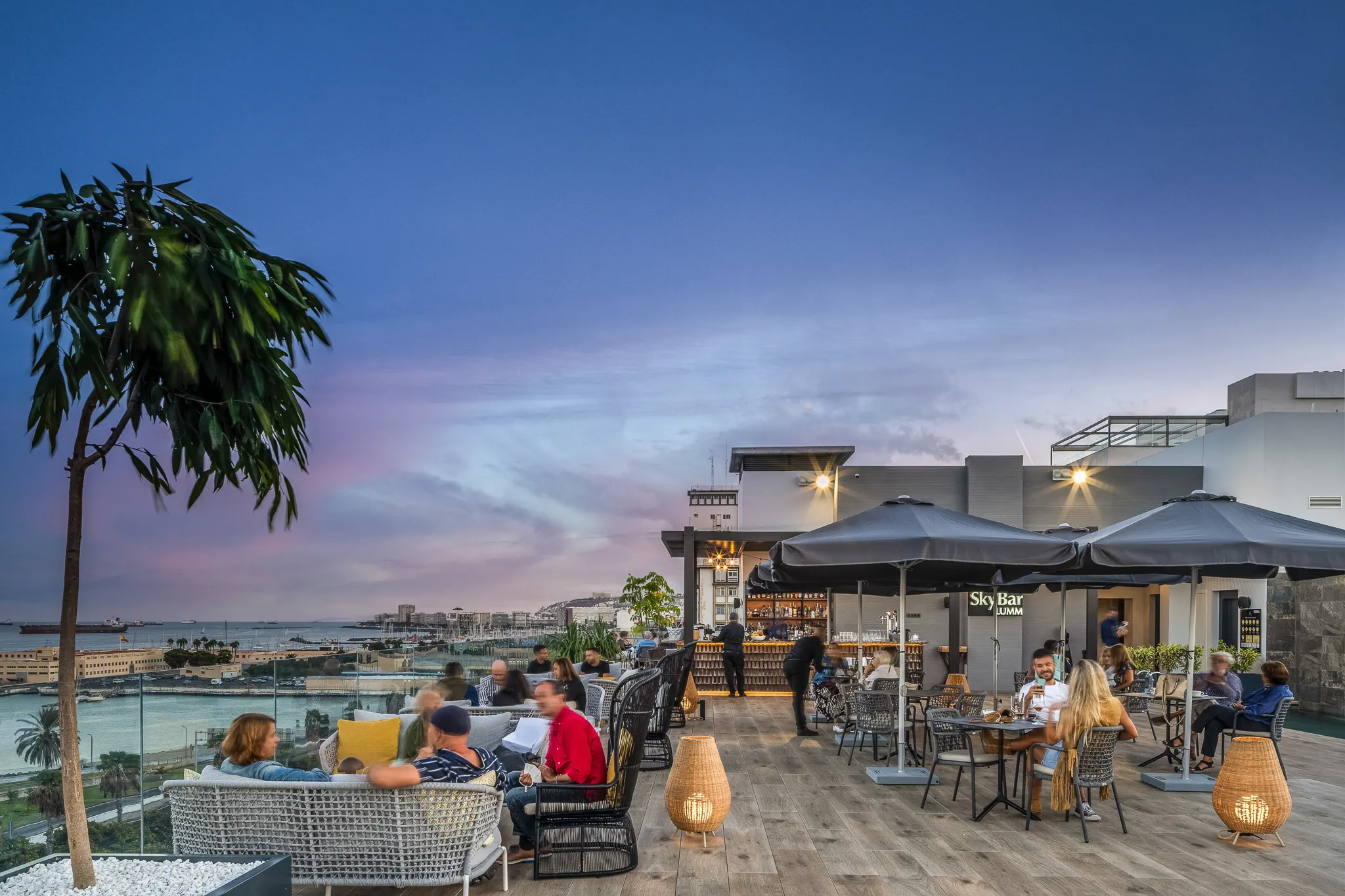 Hotel LIVVO Lumm - foodAndBeverage