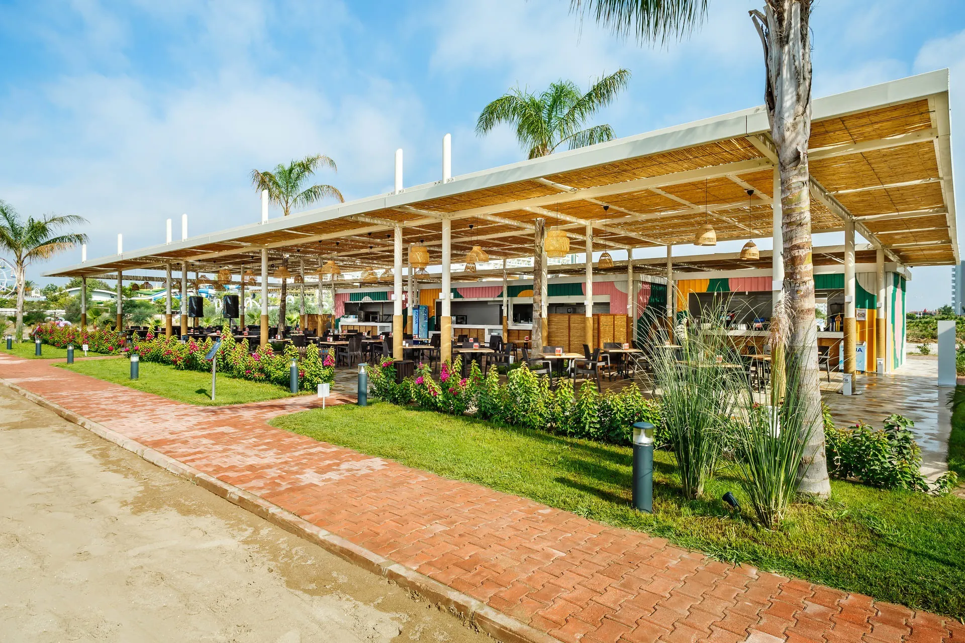 Grand Park Lara - exterior