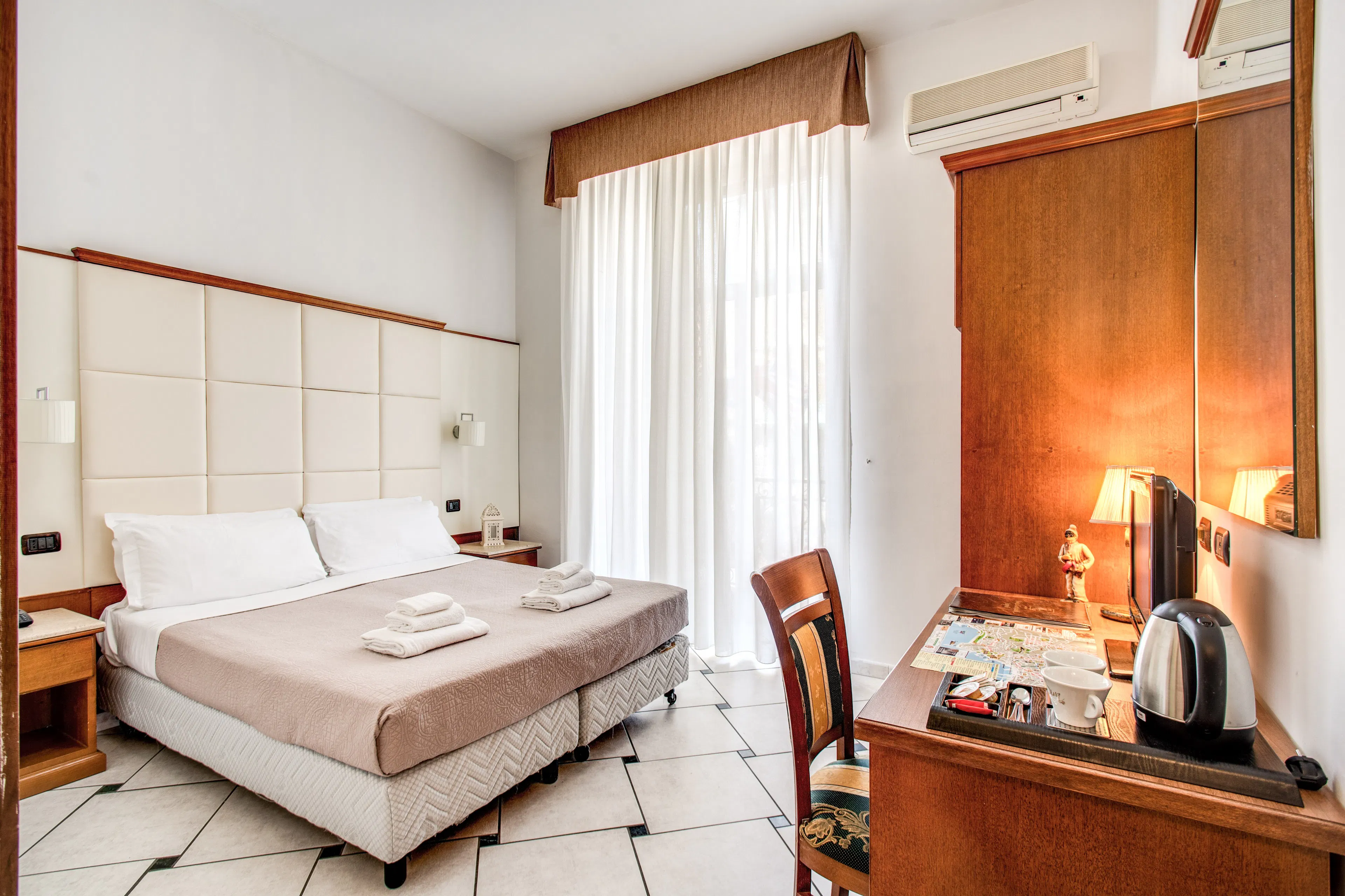 Hotel Garibaldi - rooms