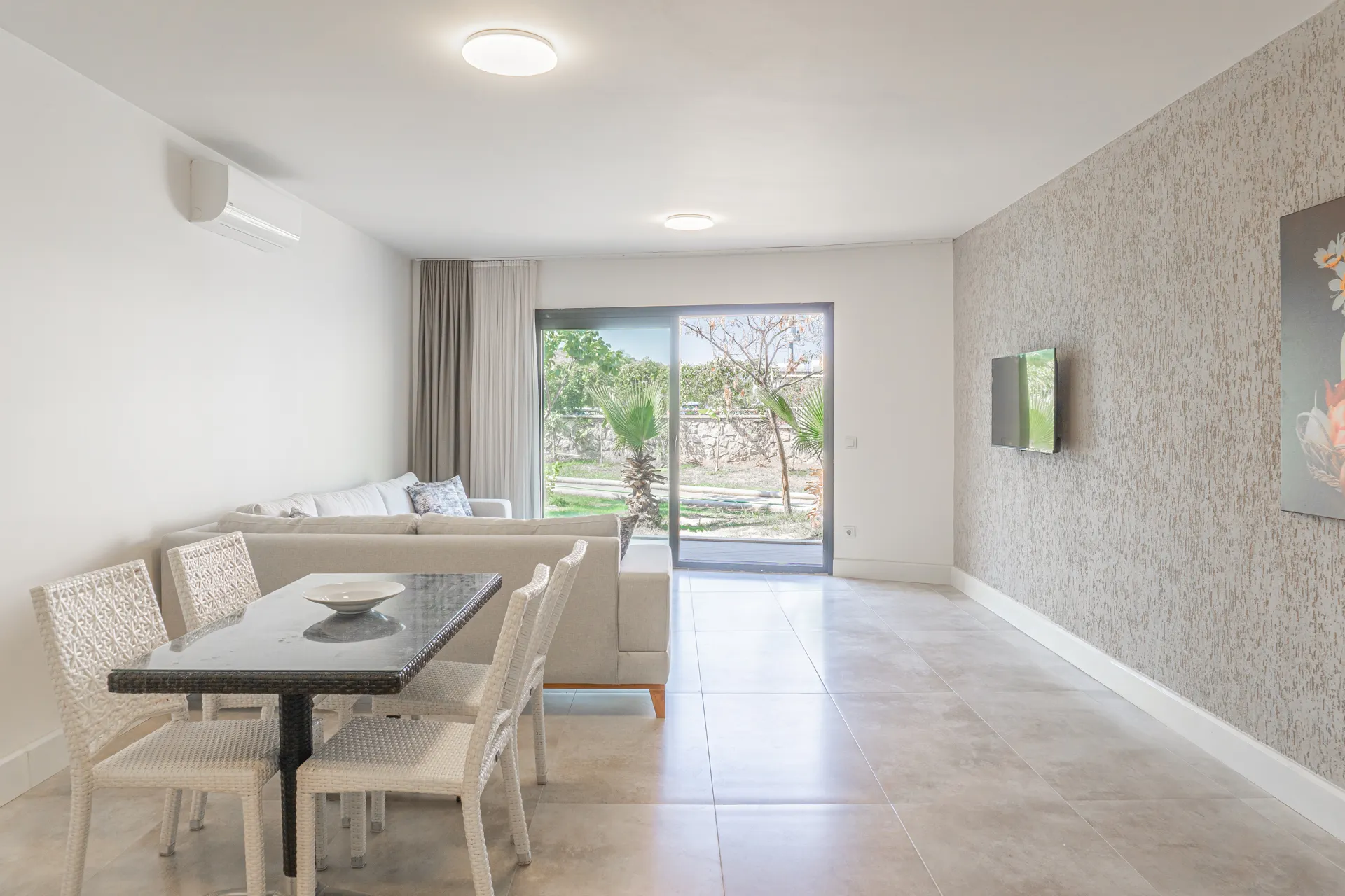 Bodrum Beach Resort - foodAndBeverage