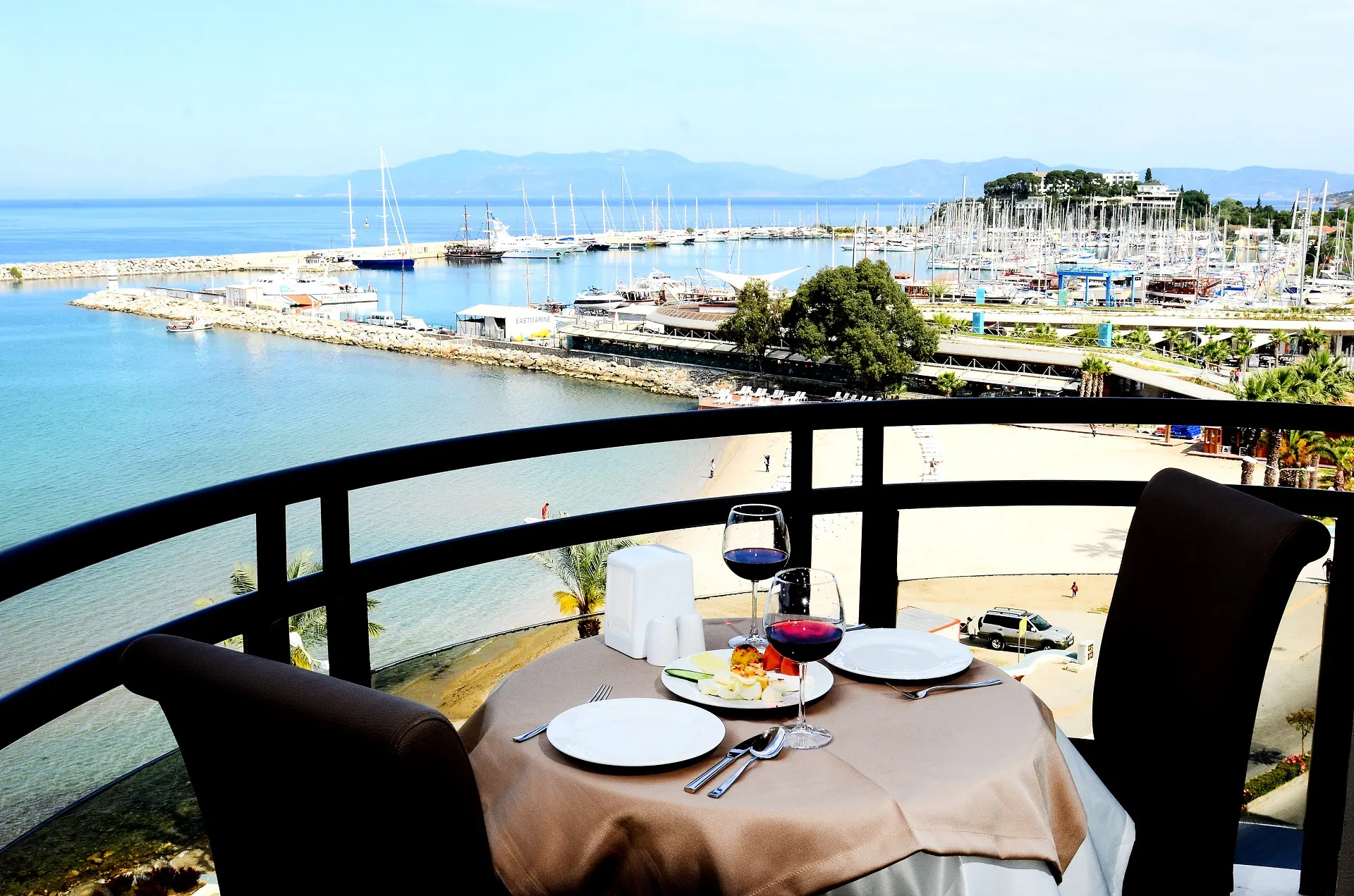 Hotel Karaaslan Inn - foodAndBeverage