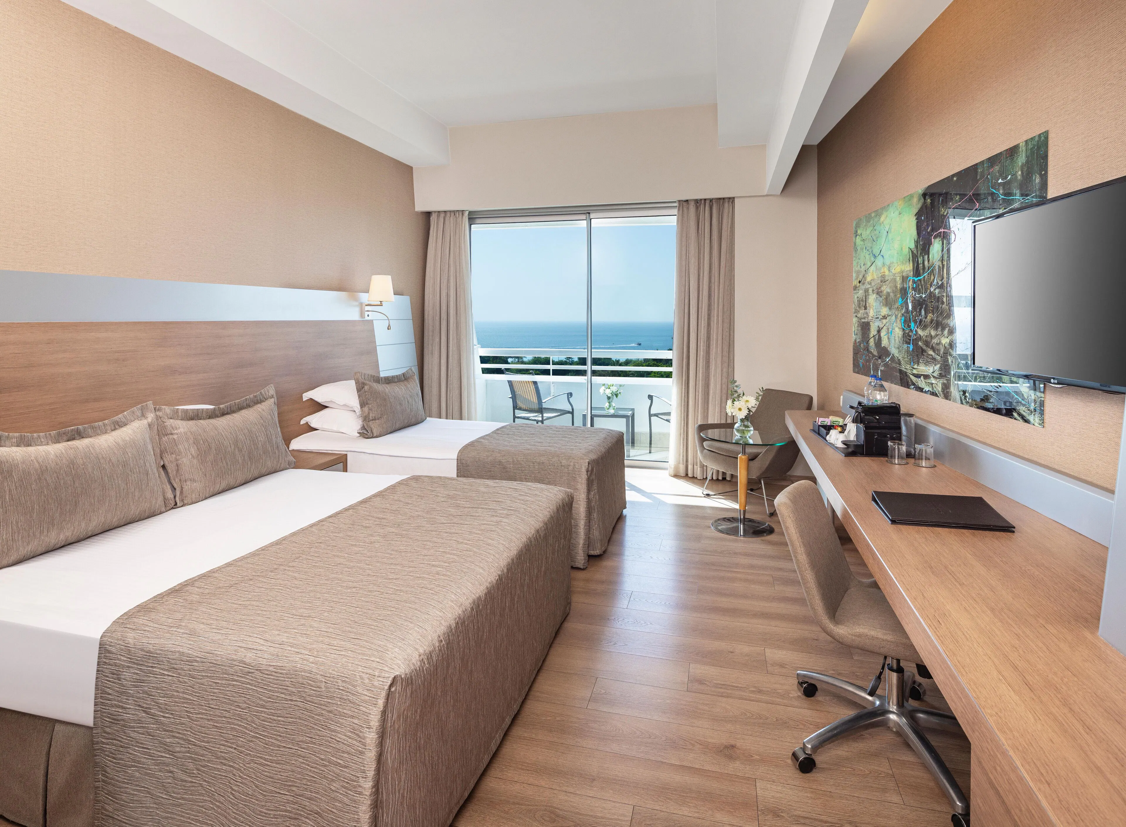 Concorde de Luxe Resort - rooms