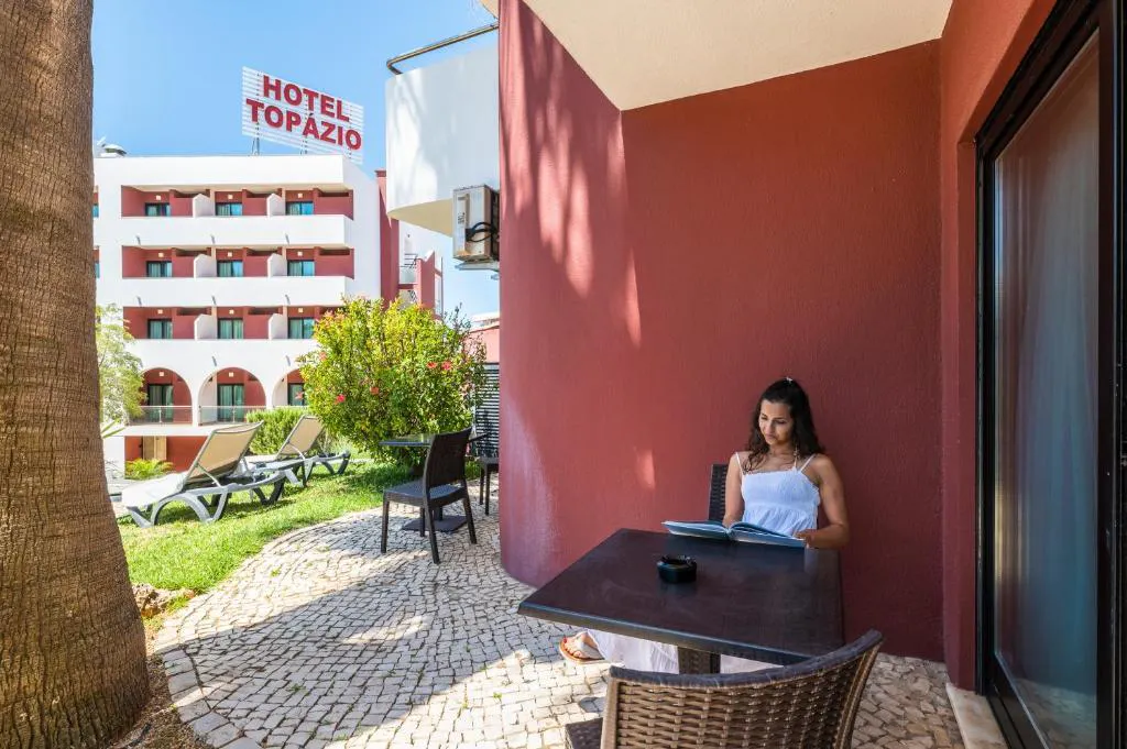 Topazio Vibe Beach Hotel & Apartments - ADULT FRIENDLY - exterior