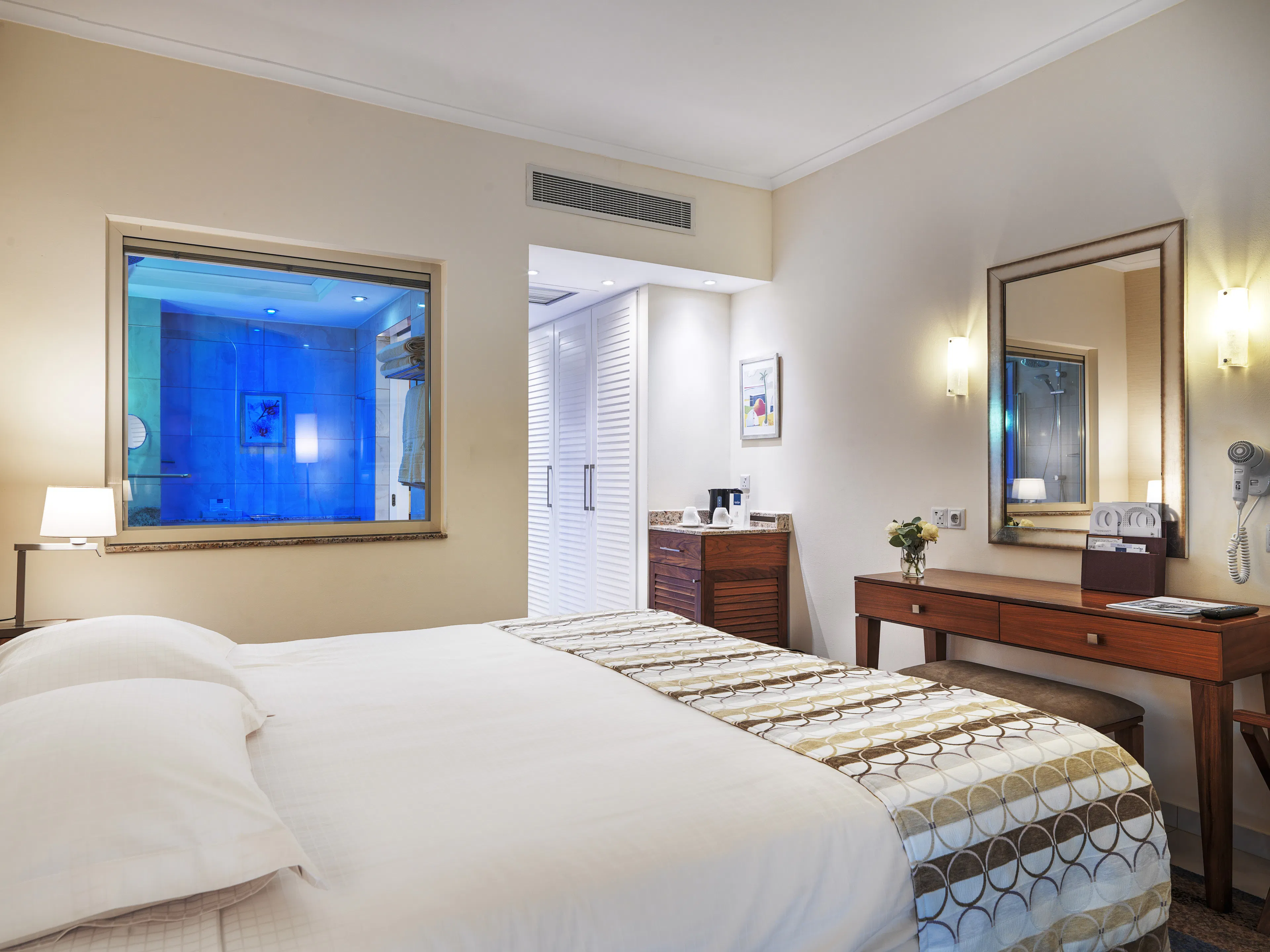 Alexander The Great Beach Hotel - rooms