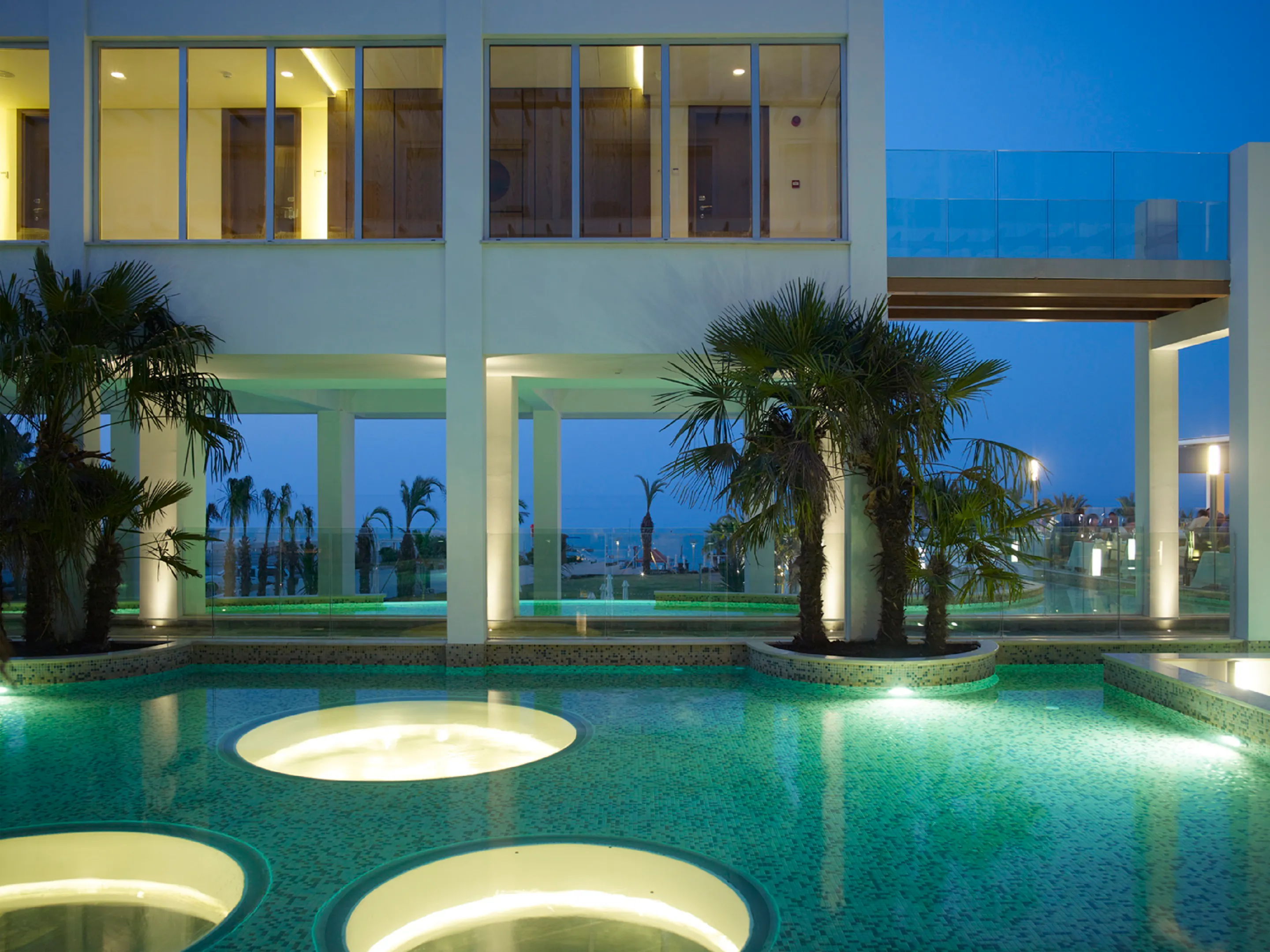 Sunrise Pearl Hotel & Spa - pool