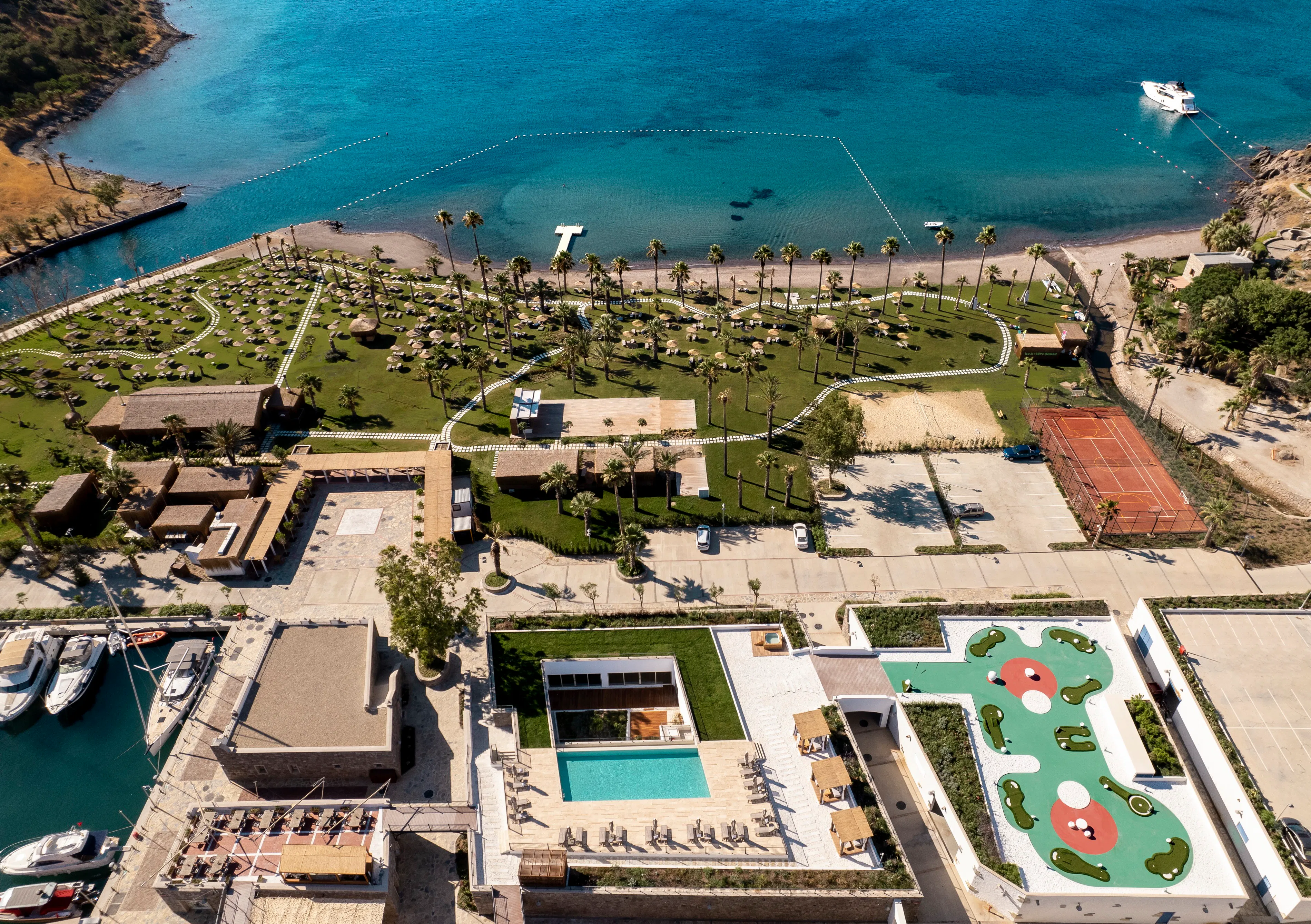 Radisson Collection Hotel Bodrum - pool