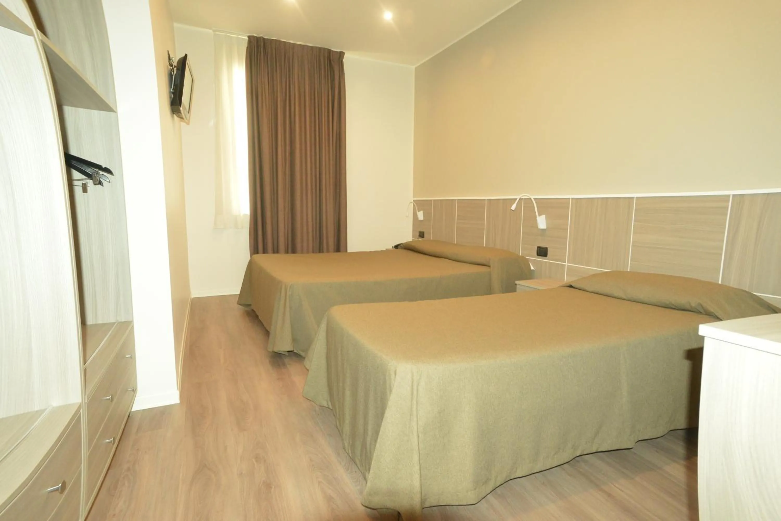 Hotel Tiempo - rooms