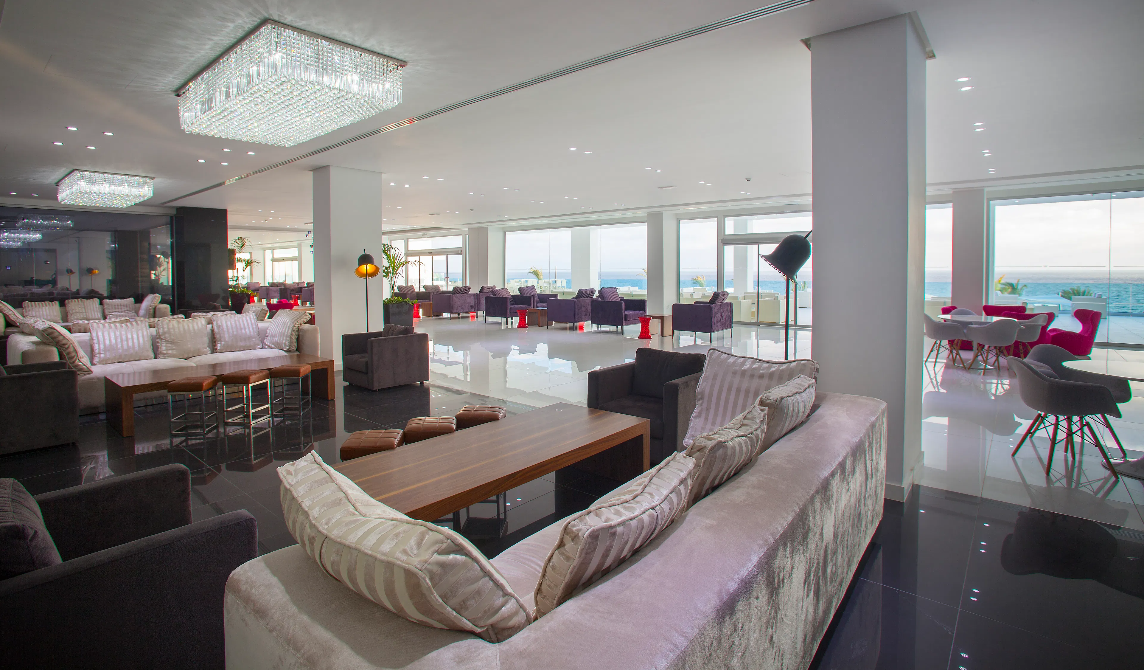 King Evelthon Beach Hotel and Resort - foodAndBeverage
