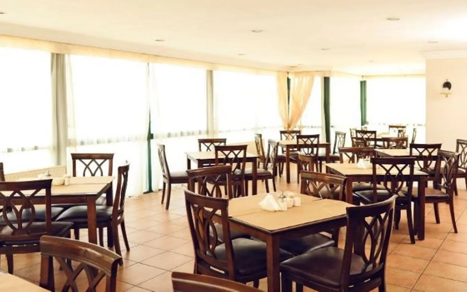 Üstün Alsancak - foodAndBeverage