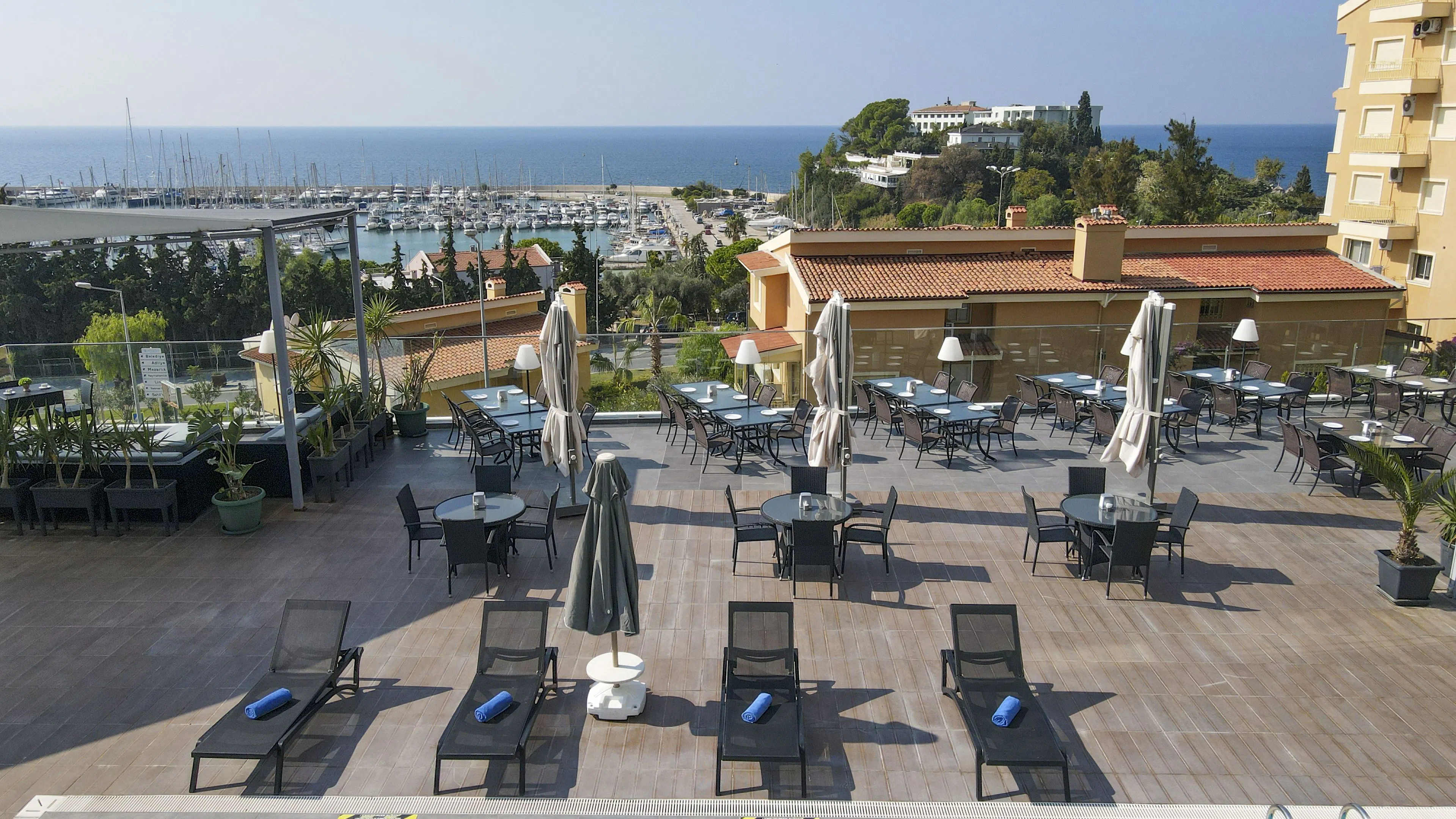 Elite World Kusadasi Hotel - foodAndBeverage