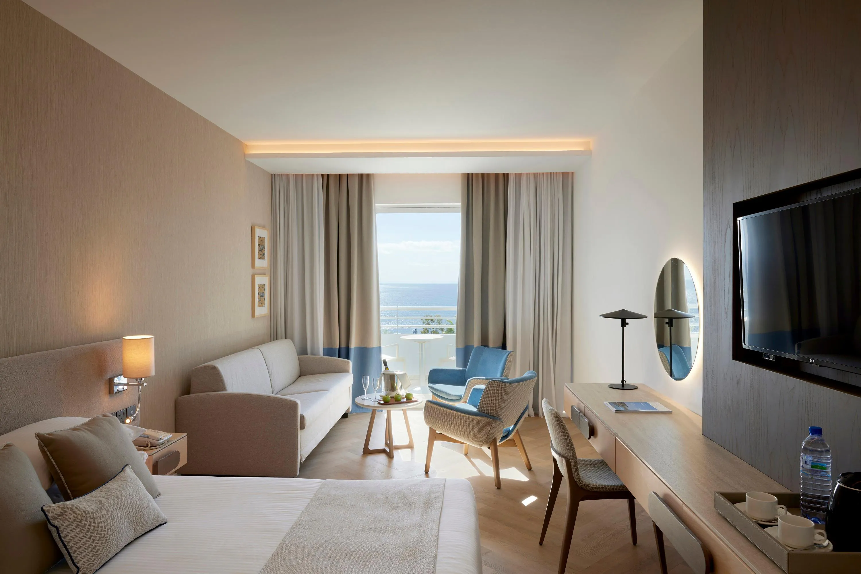 Twin Deluxe Room (SeaView)