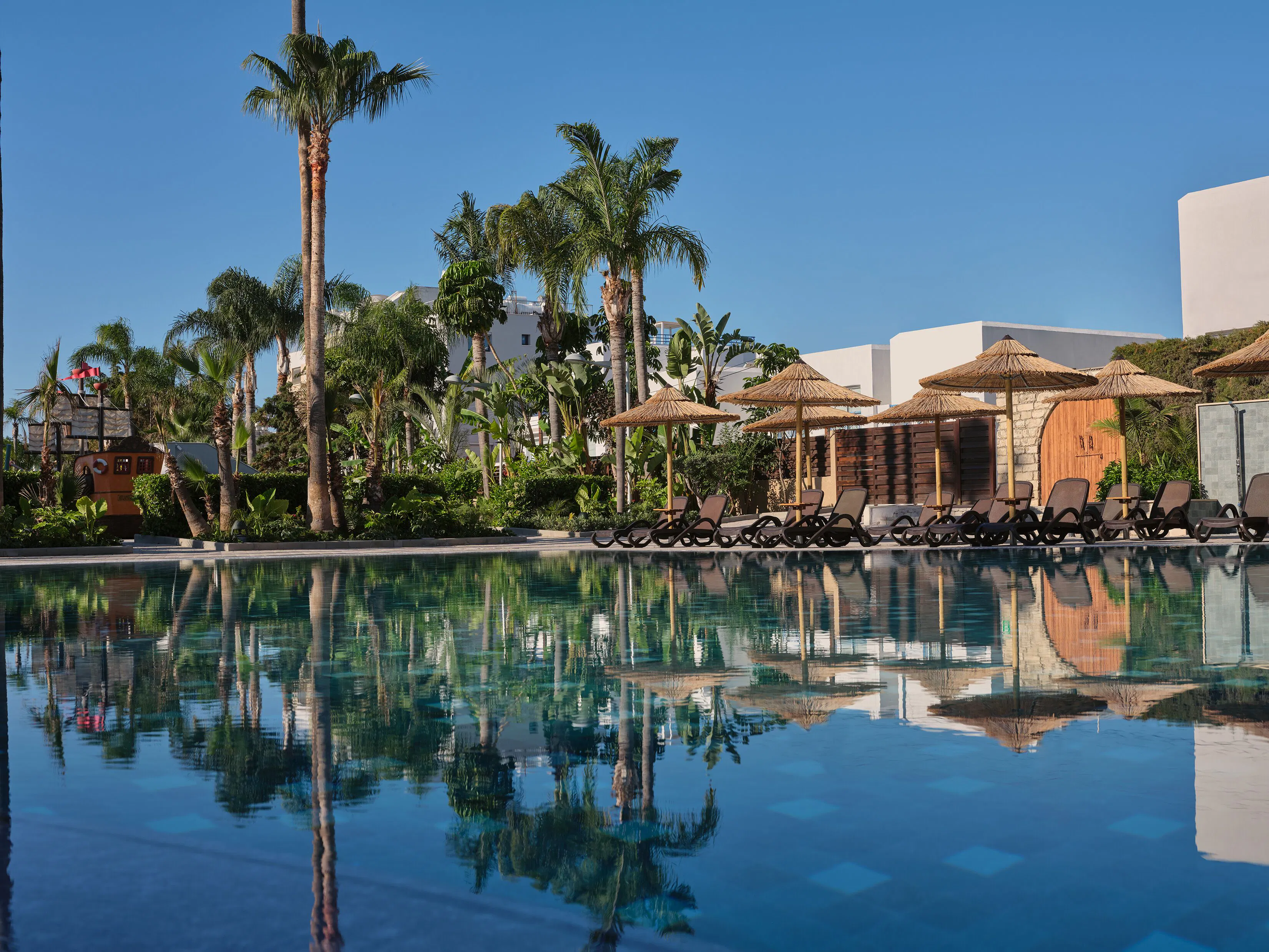Atlantica Oasis Hotel - pool