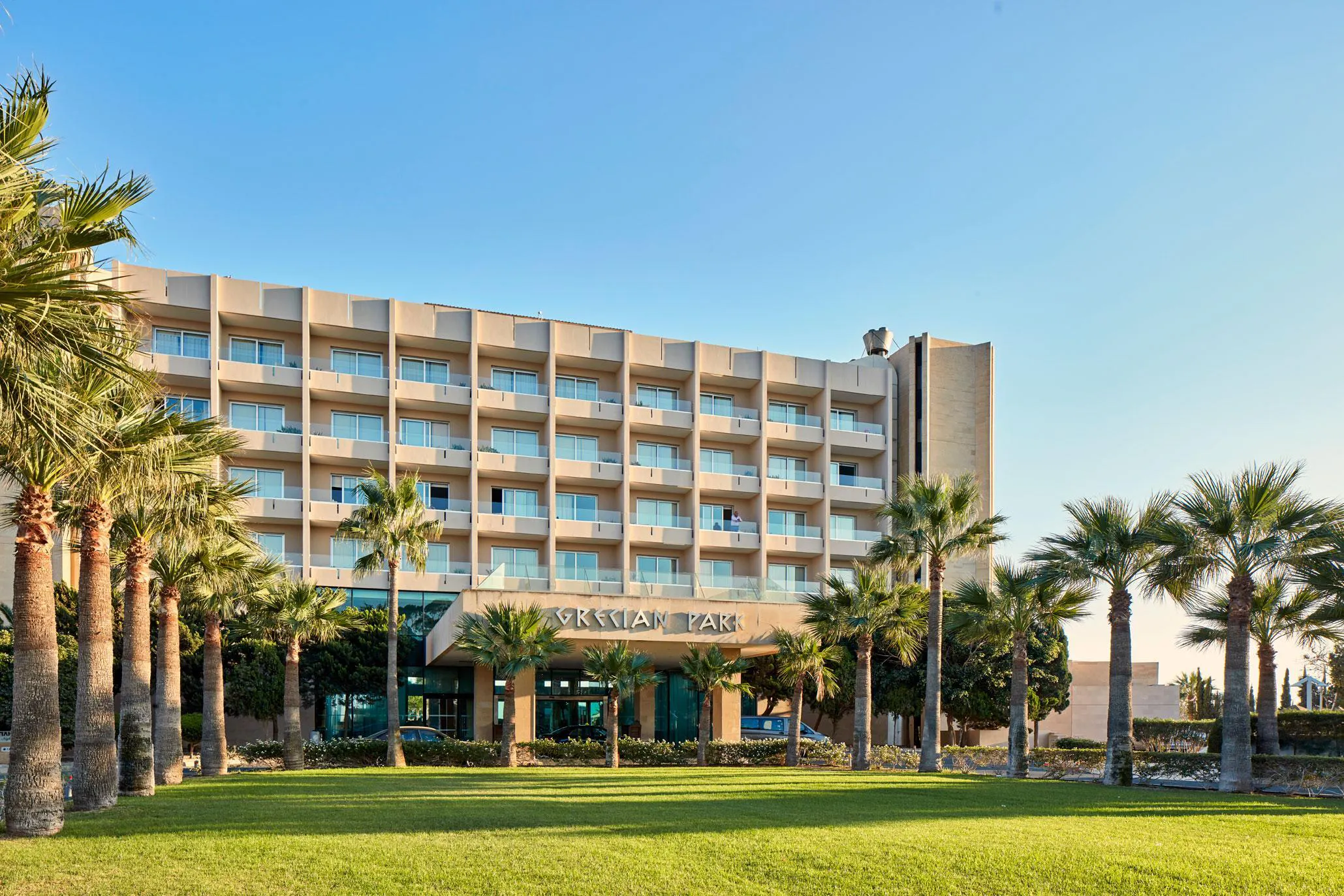 Grecian Park Hotel - exterior