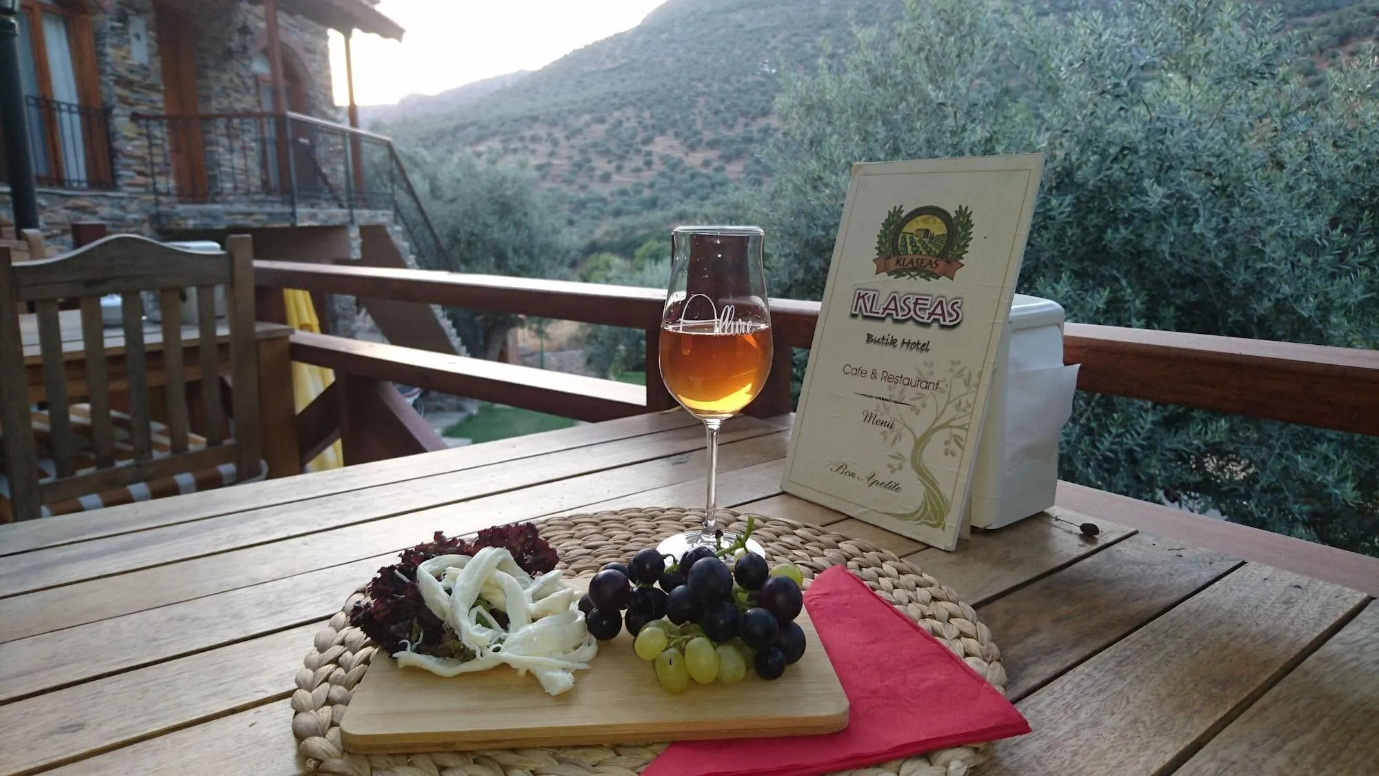 Sirince Klaseas Hotel & Restaurant - foodAndBeverage
