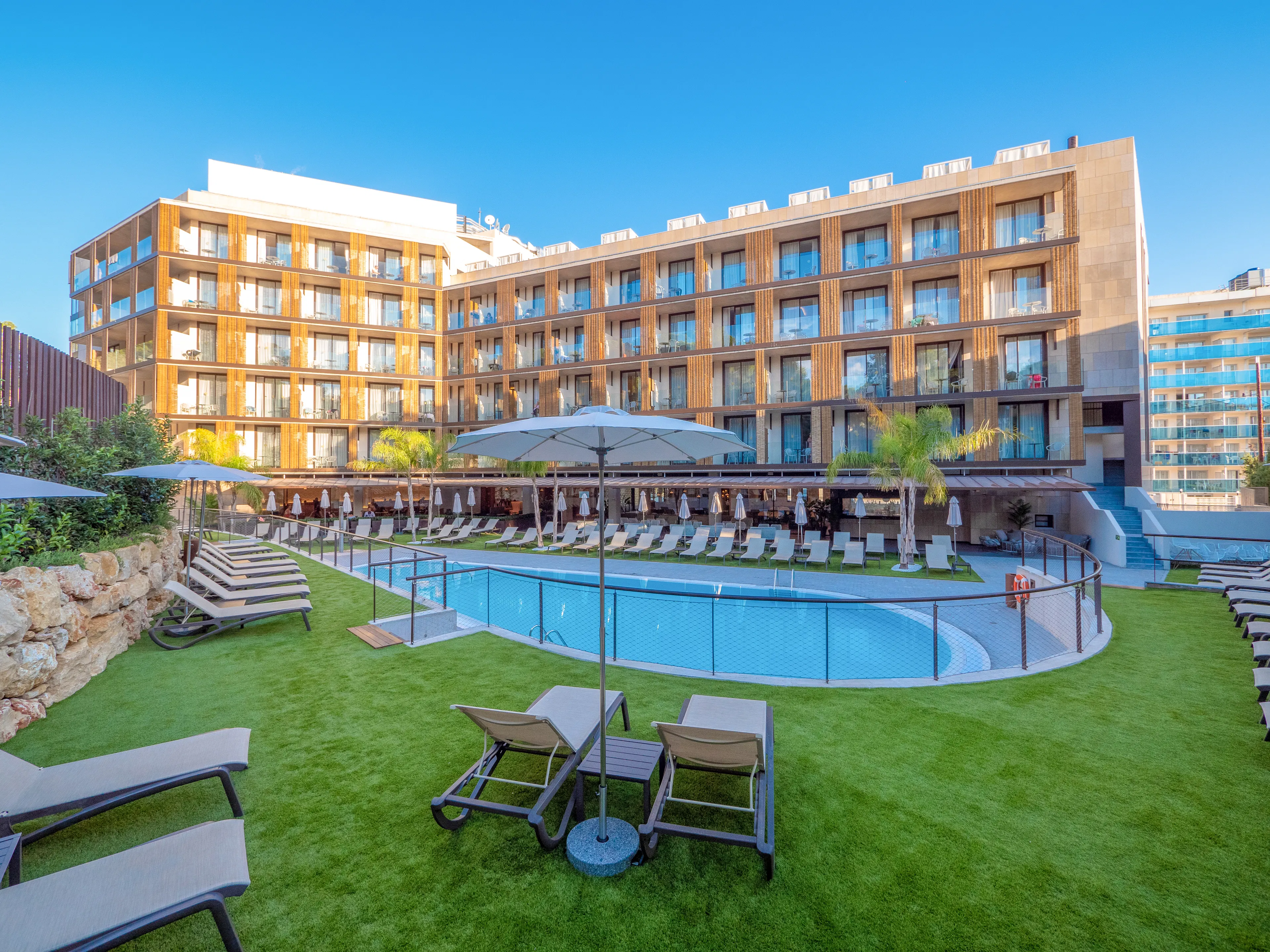 Golden Costa Salou - pool