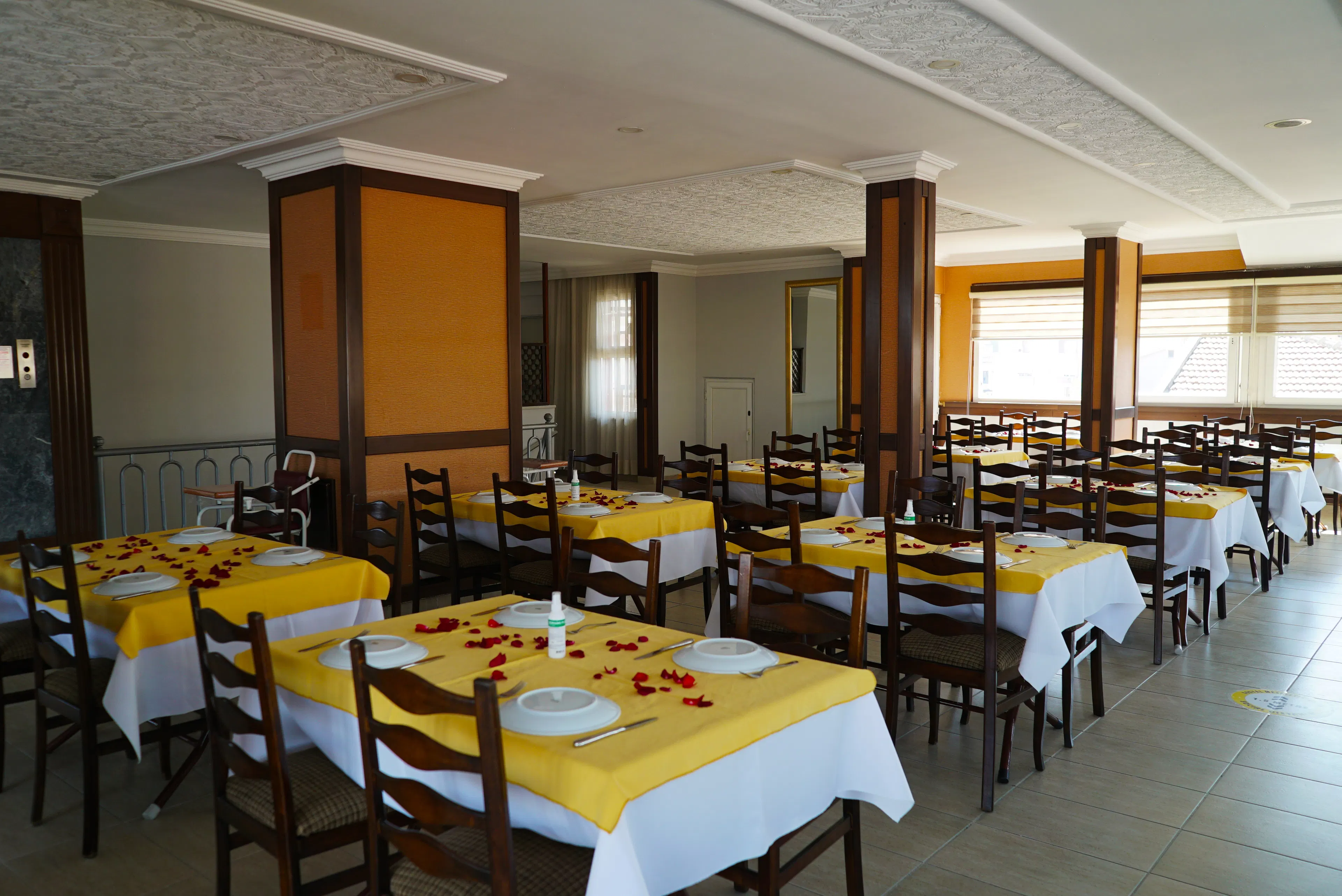 Ergün Hotel - foodAndBeverage