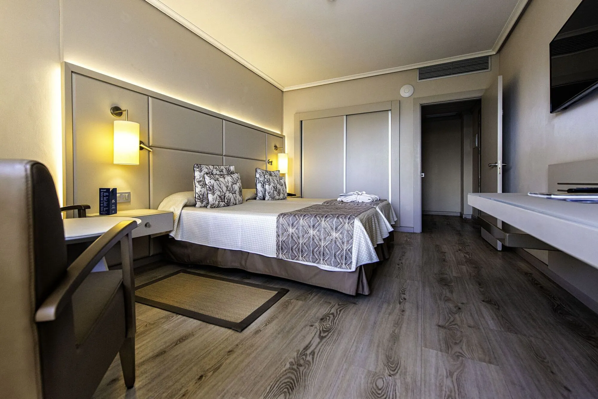 Arona Gran & Spa - rooms