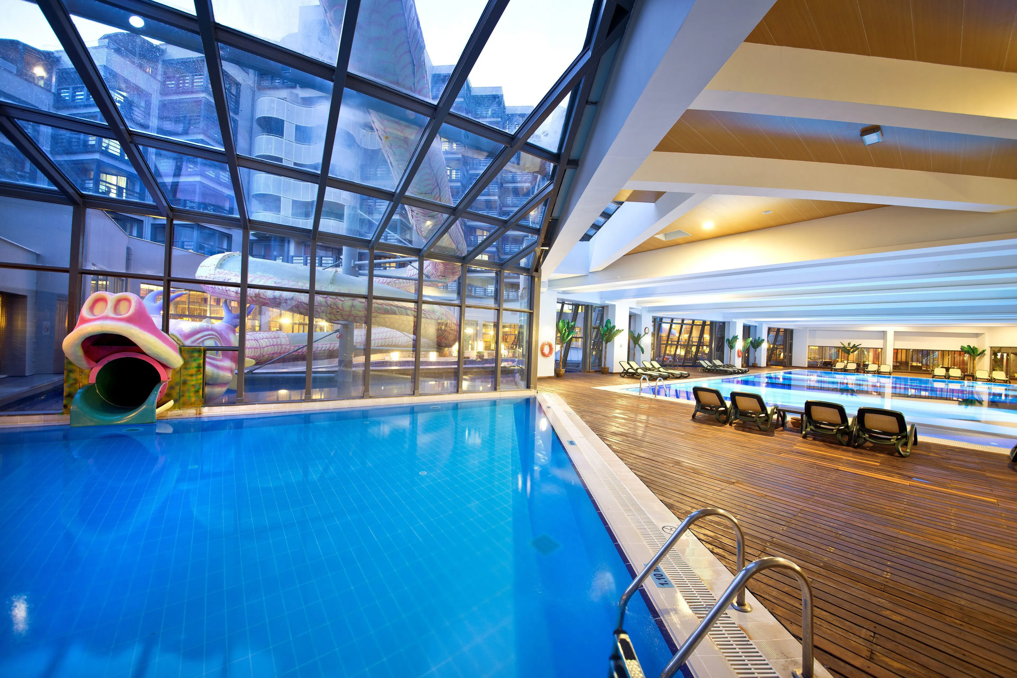 Limak Lara Deluxe Hotel & Resort - pool