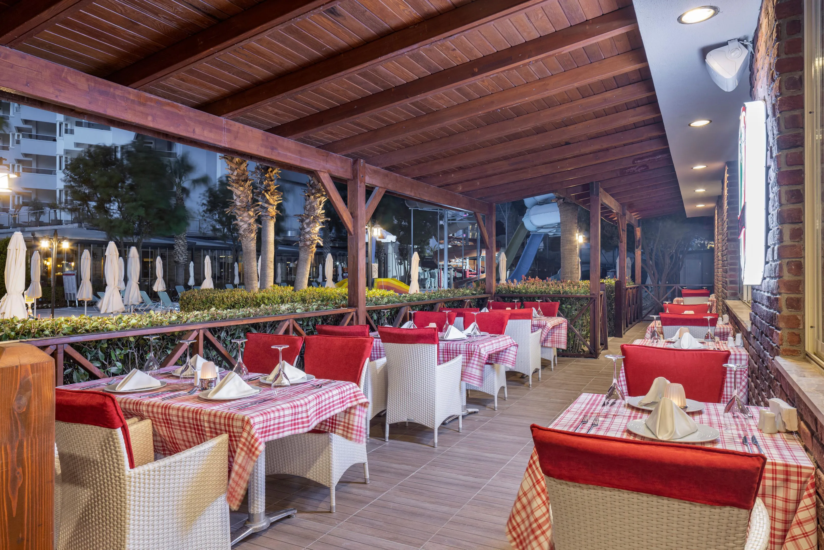 Ramada Resort by Wyndham Lara - foodAndBeverage