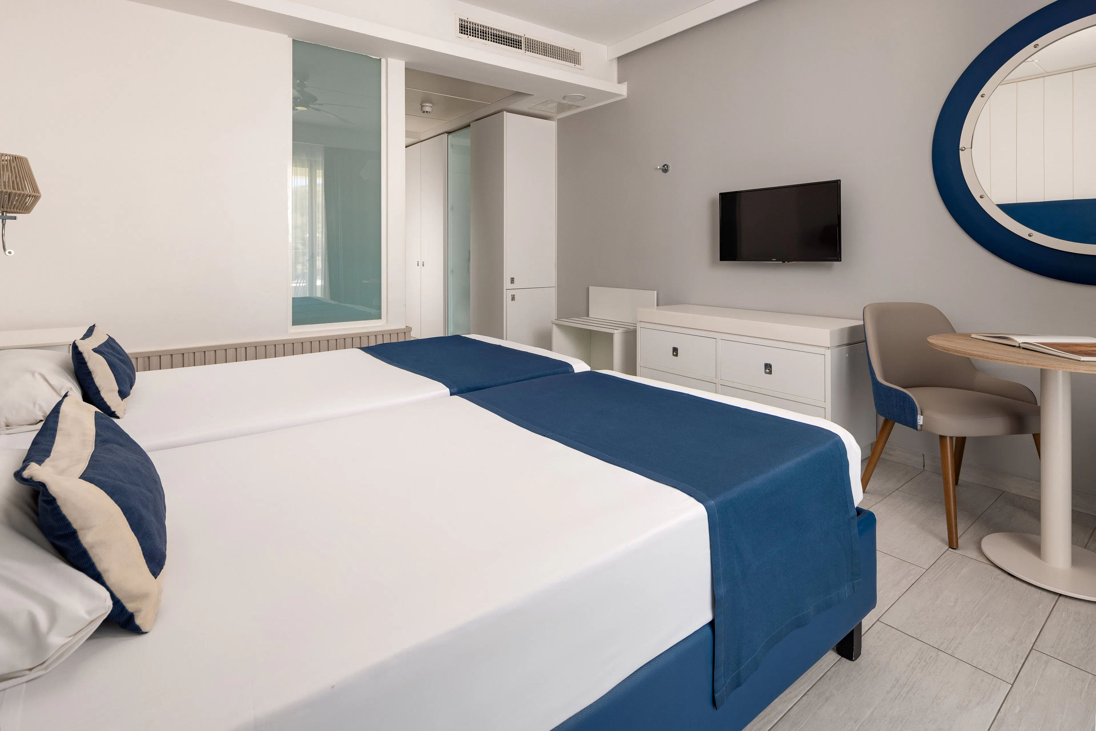 db Seabank Resort + Spa - rooms
