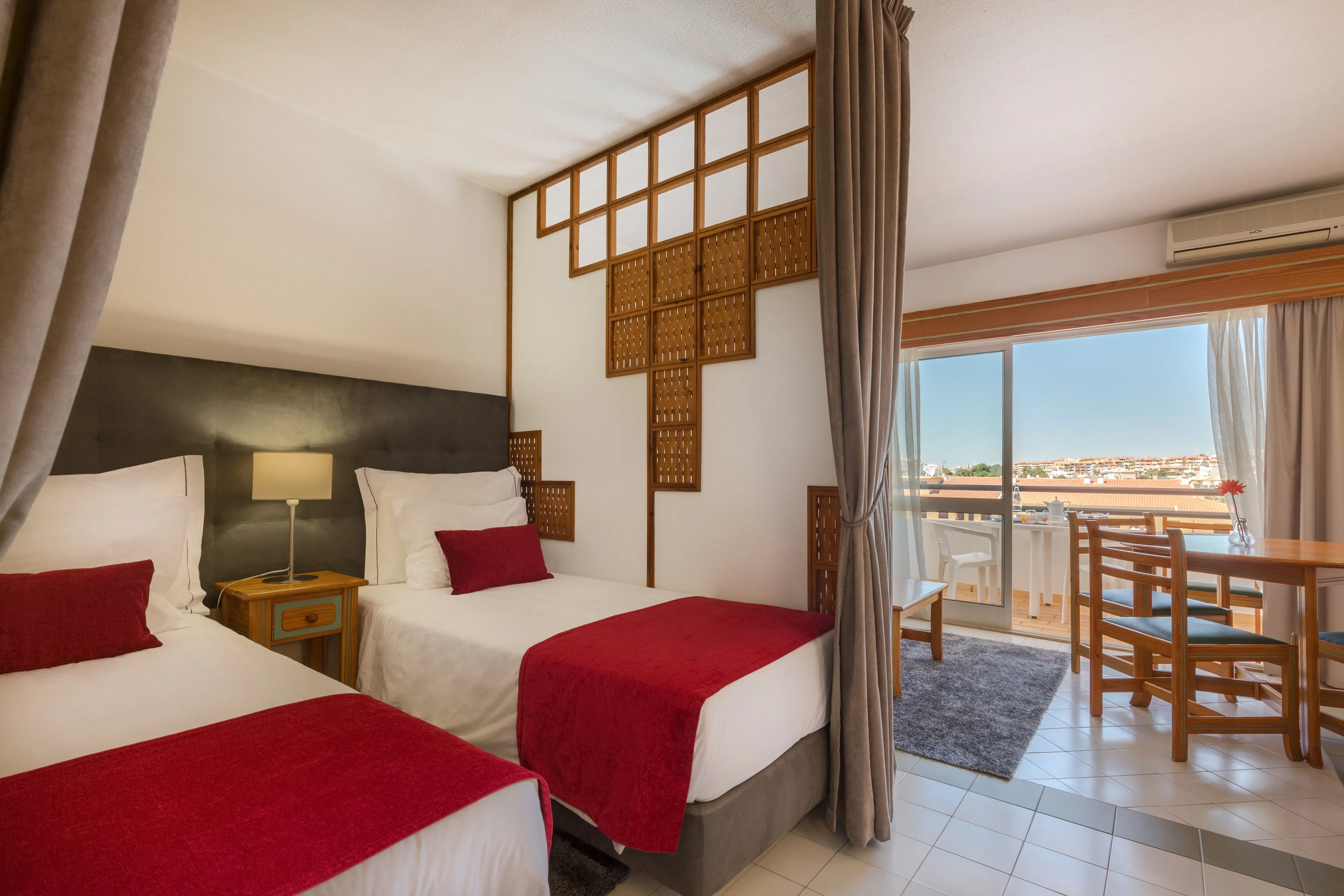Luna Hotel da Oura - rooms