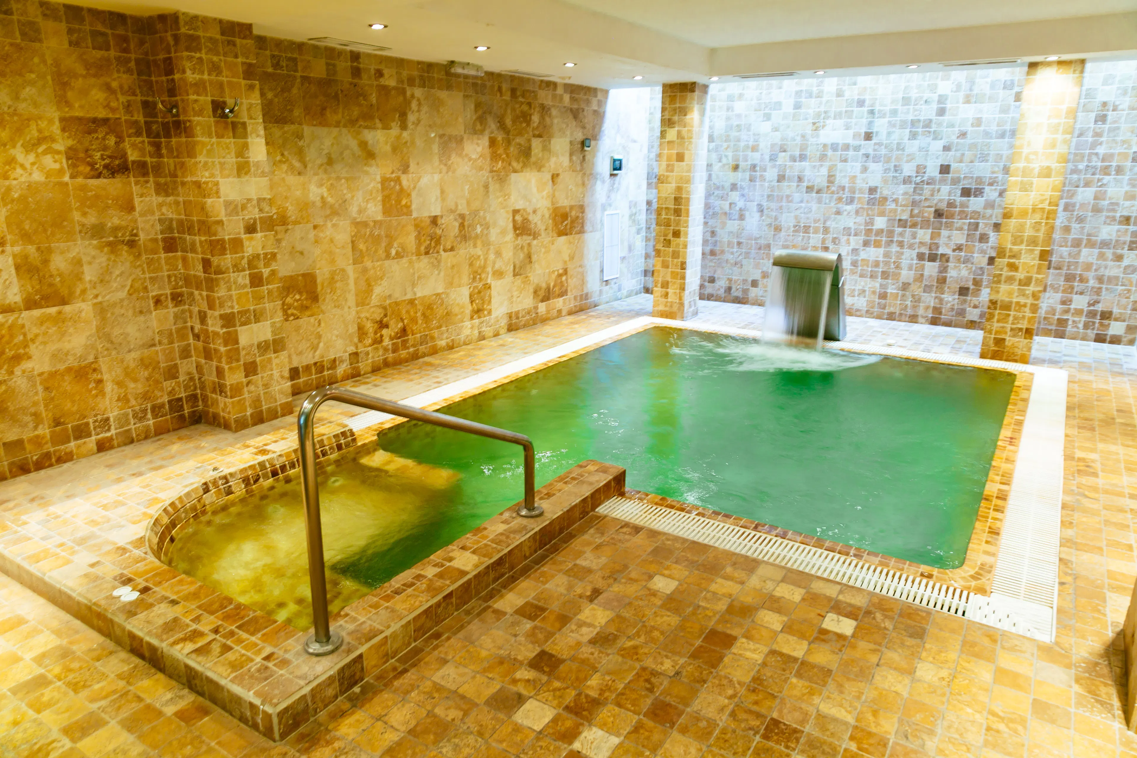 THB Felip - pool