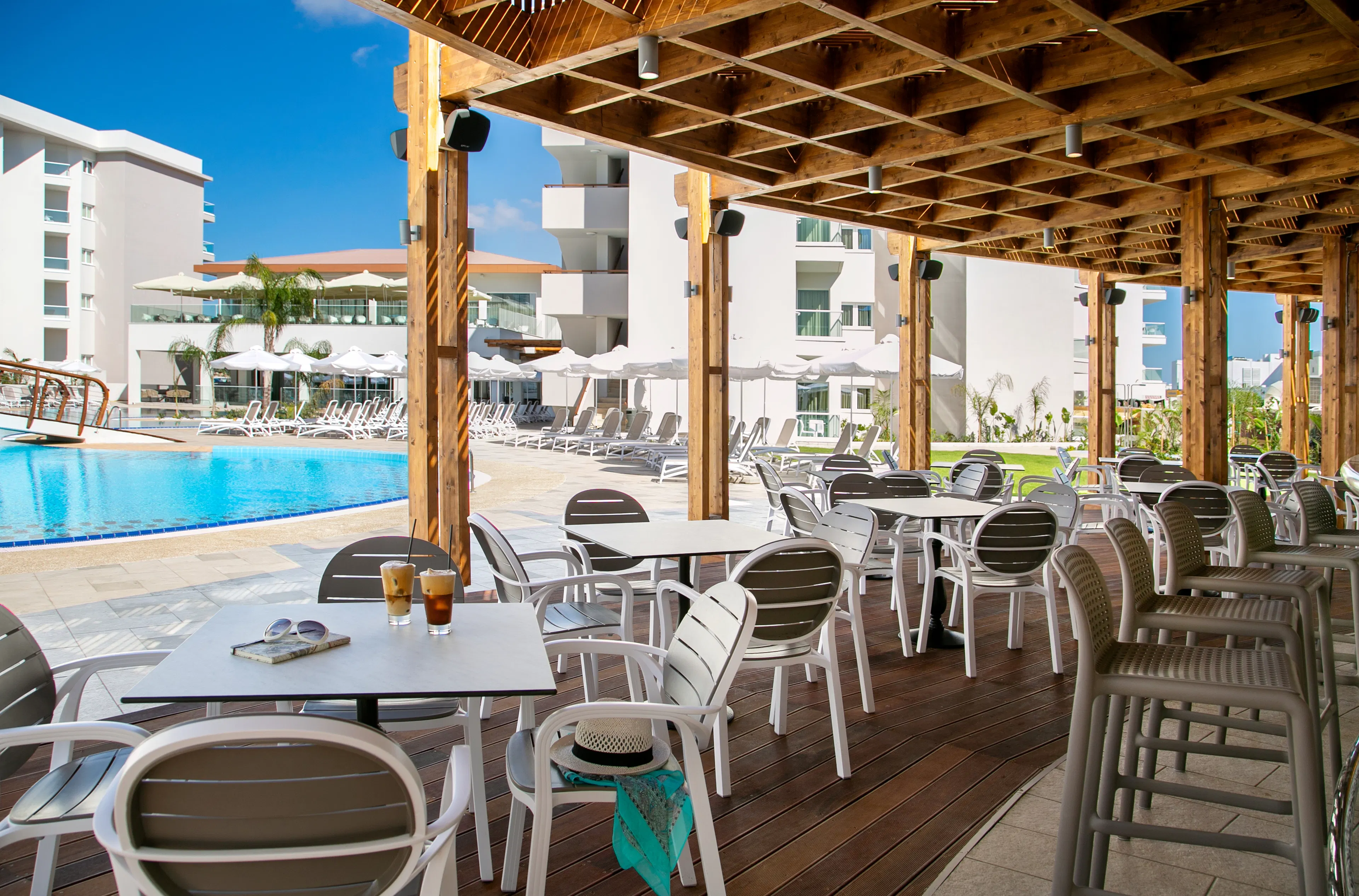 Vangelis Hotel & Suites - foodAndBeverage