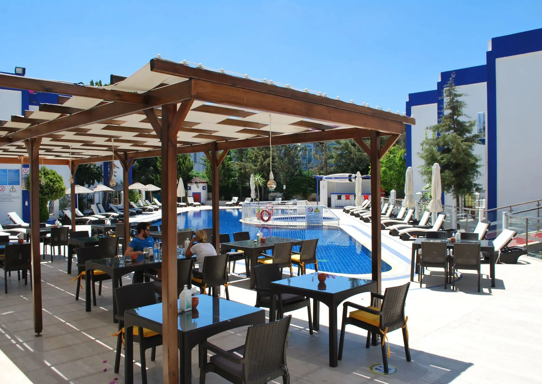 Serpina - foodAndBeverage