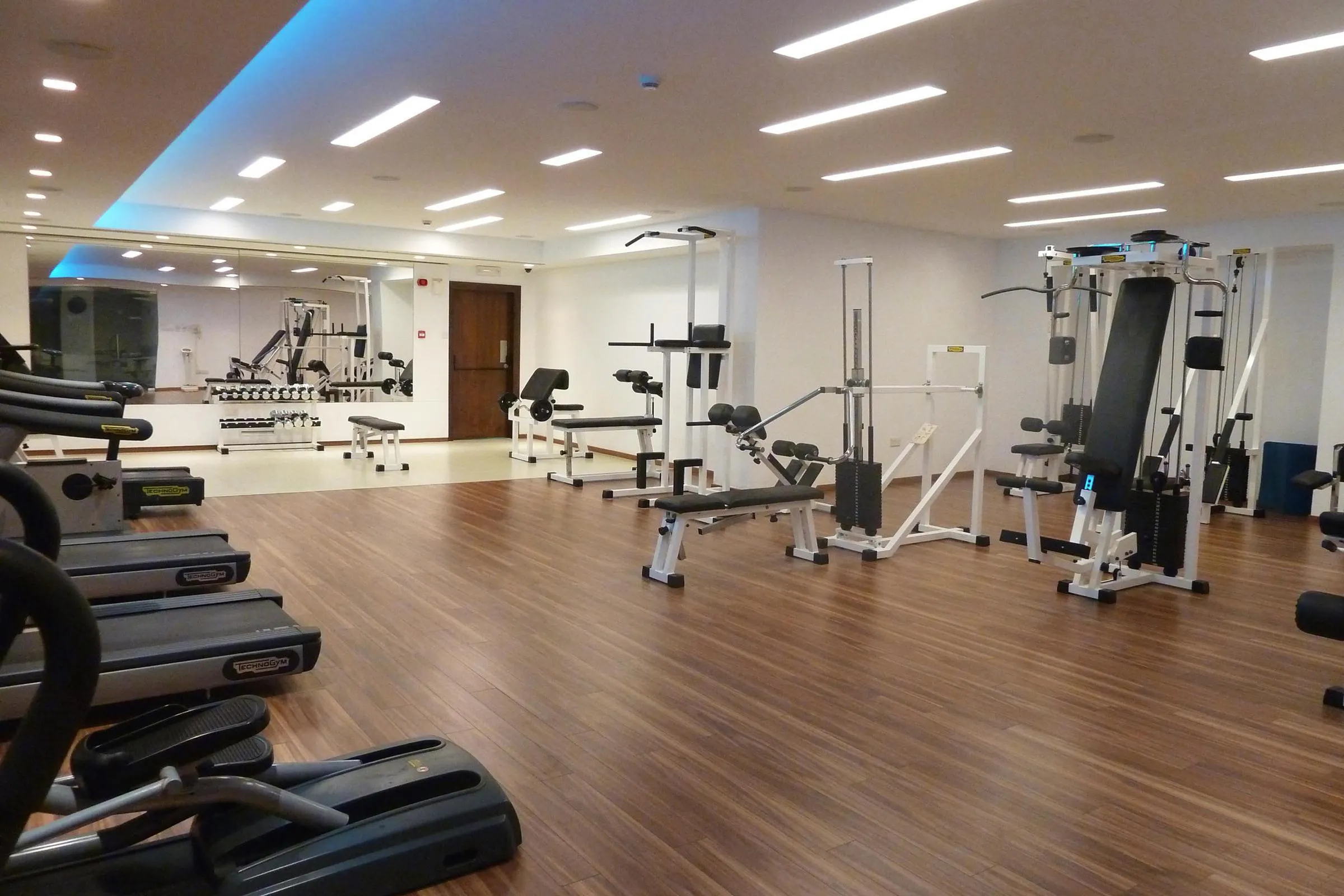 Sunrise Pearl Hotel & Spa - sport