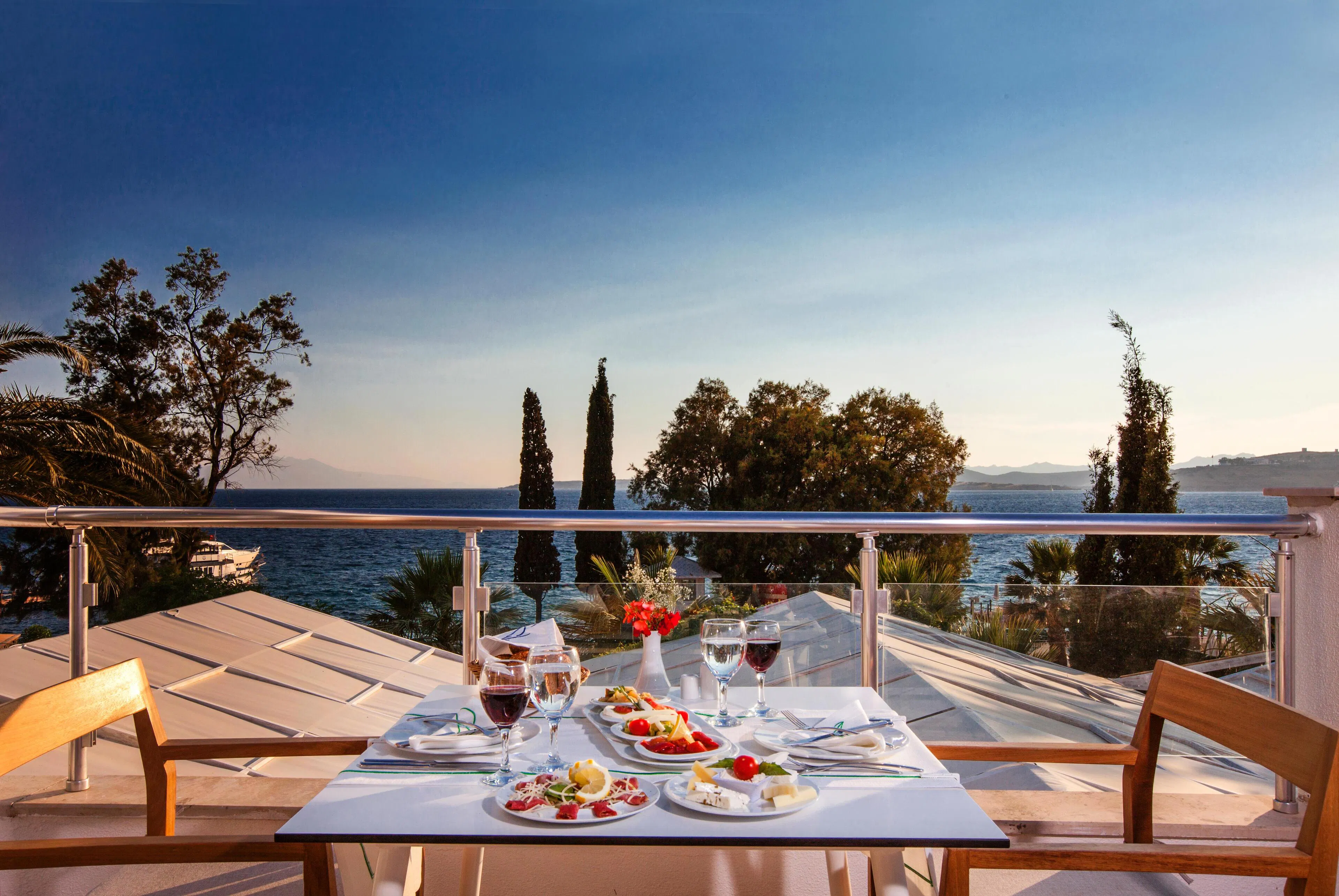 LABRANDA TMT Bodrum Resort - foodAndBeverage