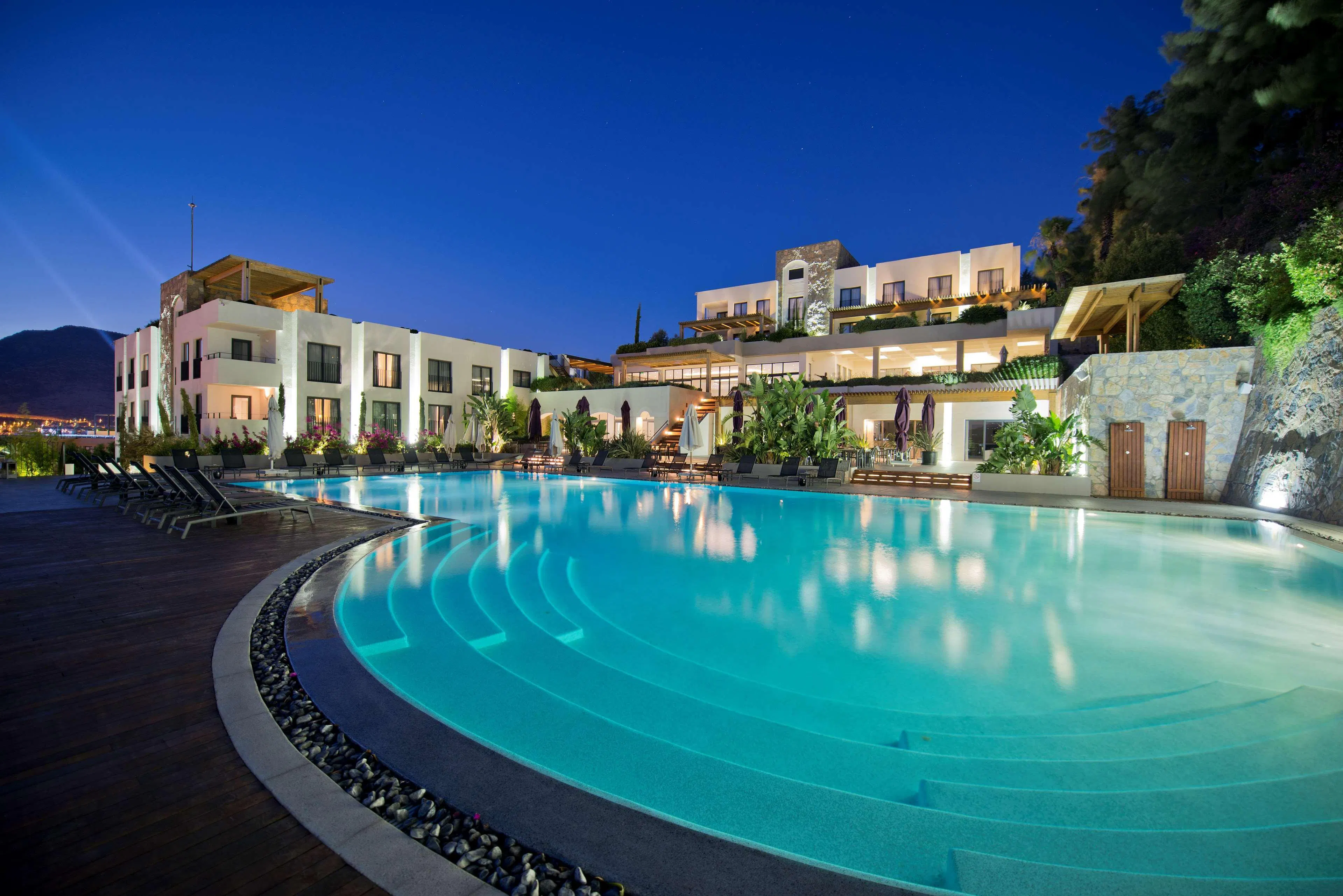 Ramada Resort Bodrum - pool
