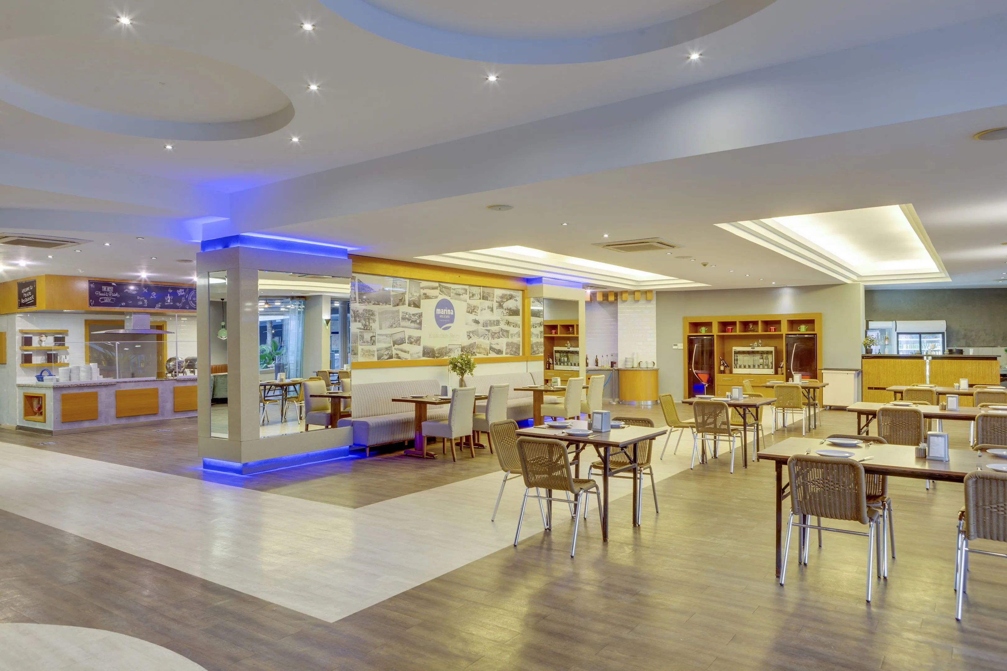 Elite World Kusadasi Hotel - foodAndBeverage